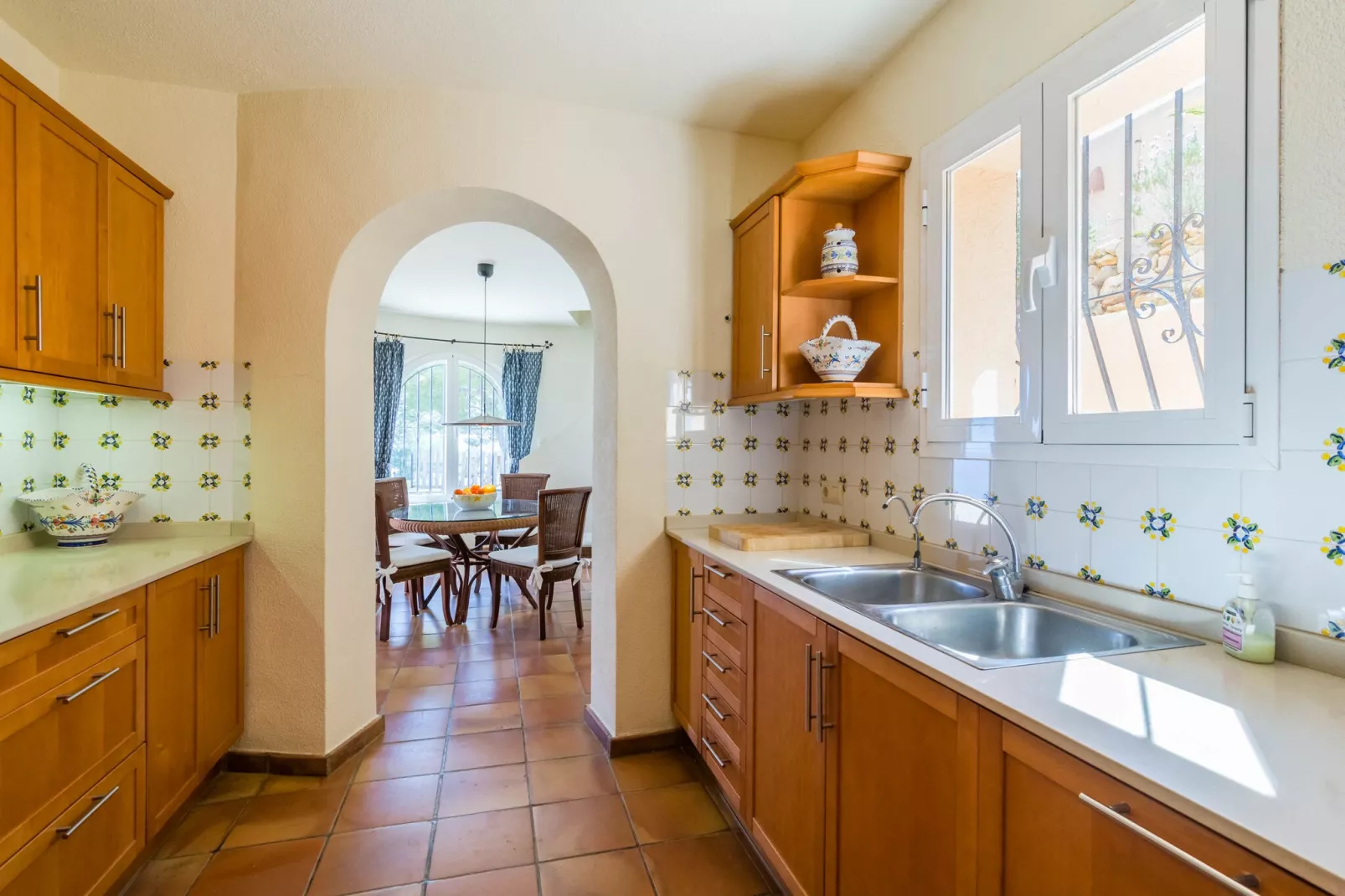 Casa Camelias-Kitchen