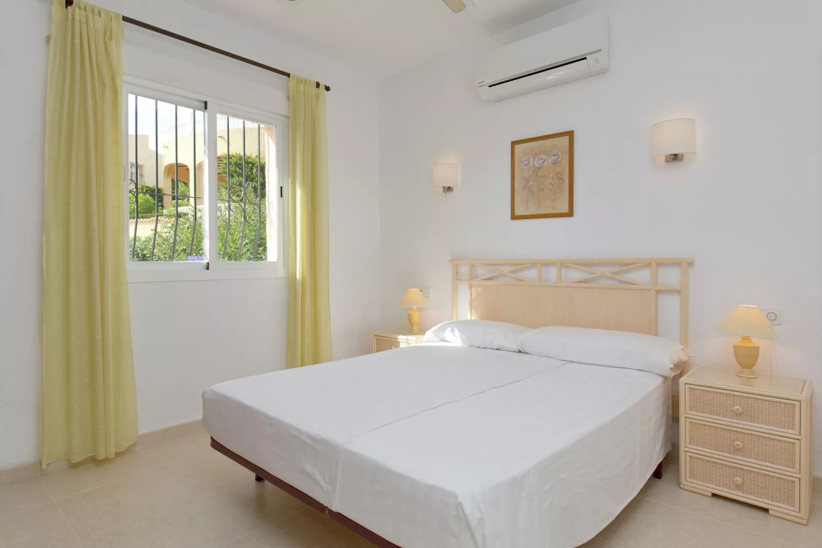 Magnolias-Bedroom