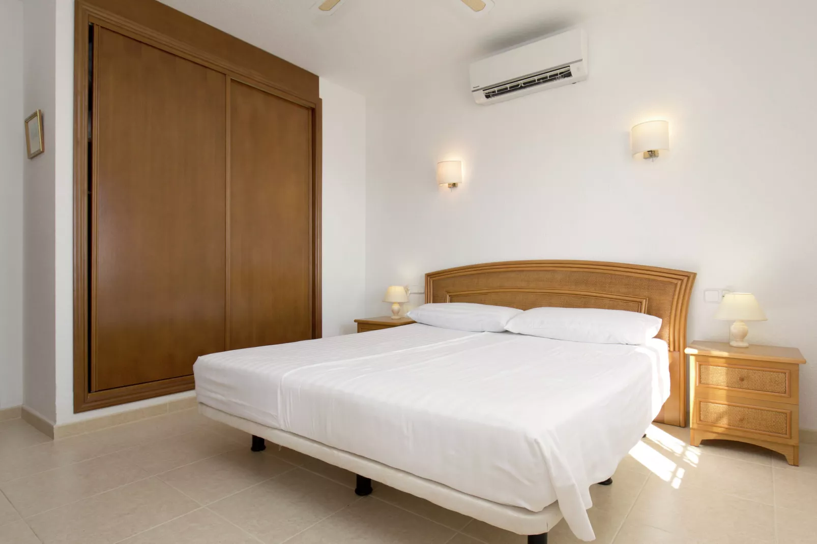 Magnolias-Bedroom