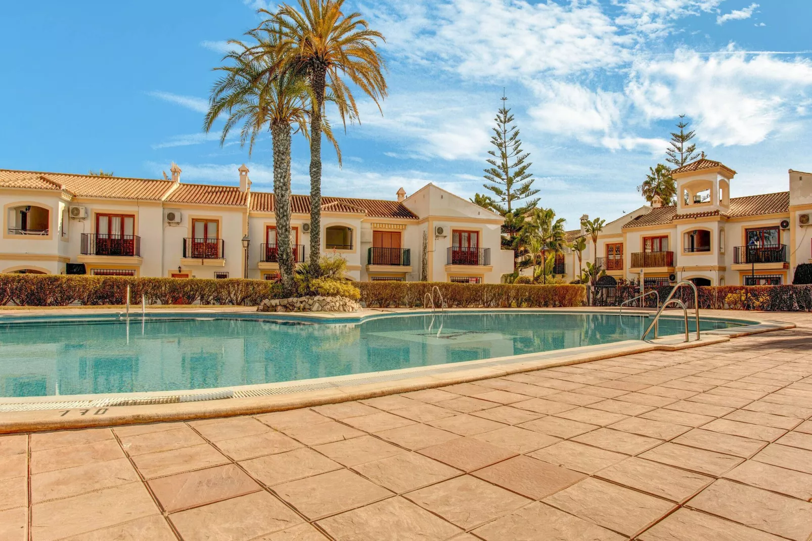 Duplex Vera Coast-Park facilities