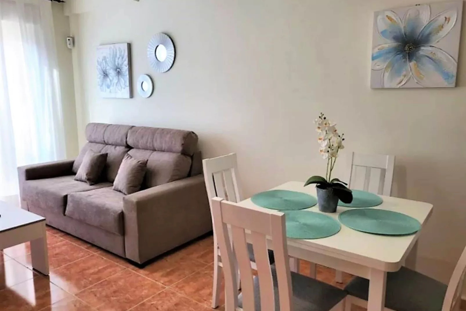Ático con piscina privada-Dining room