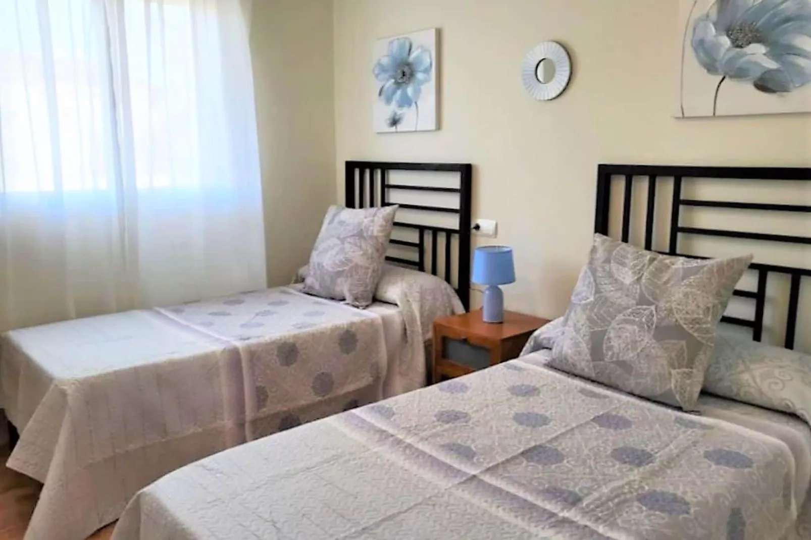 Ático con piscina privada-Bedroom