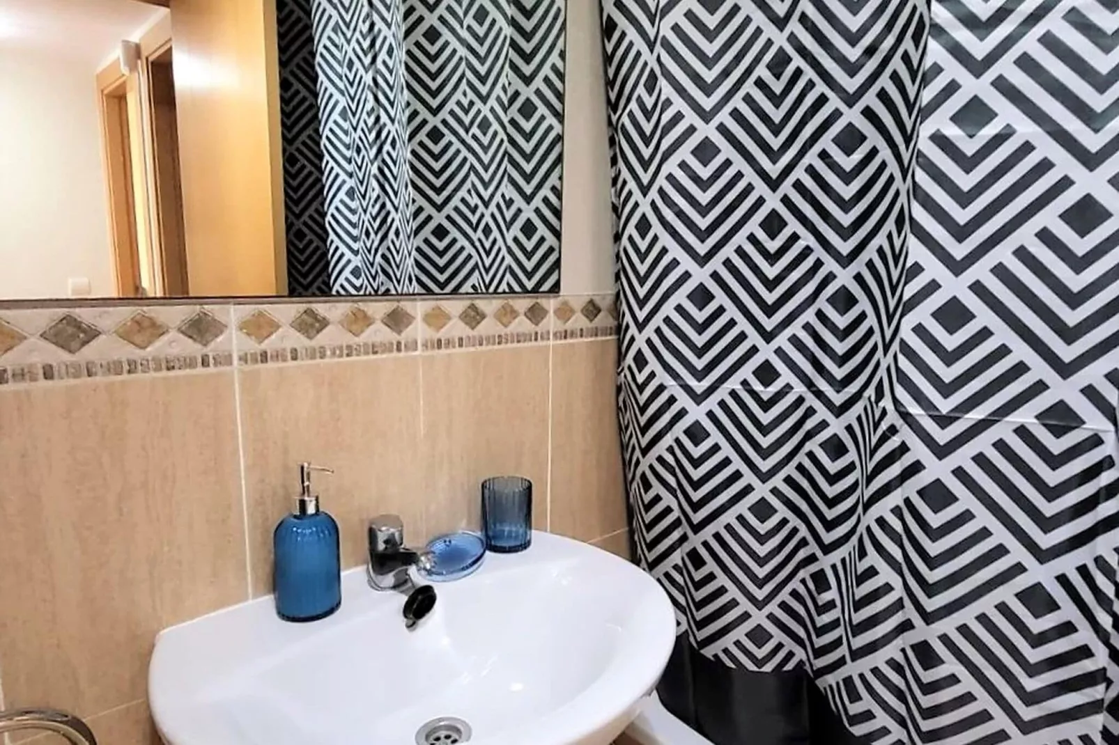 Ático con piscina privada-Bathroom