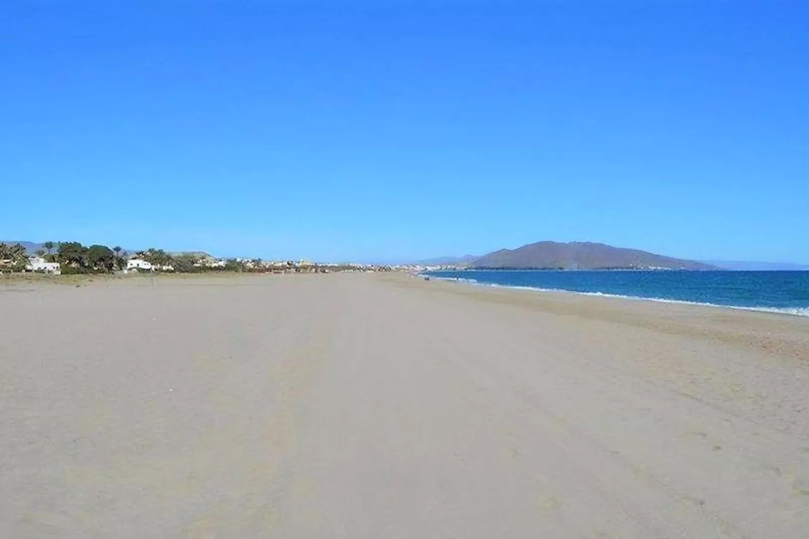 Ático con piscina privada-Areas summer 5km