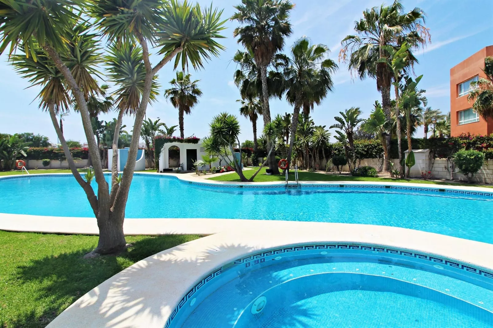 Apartamento 1º con terraza-Pool