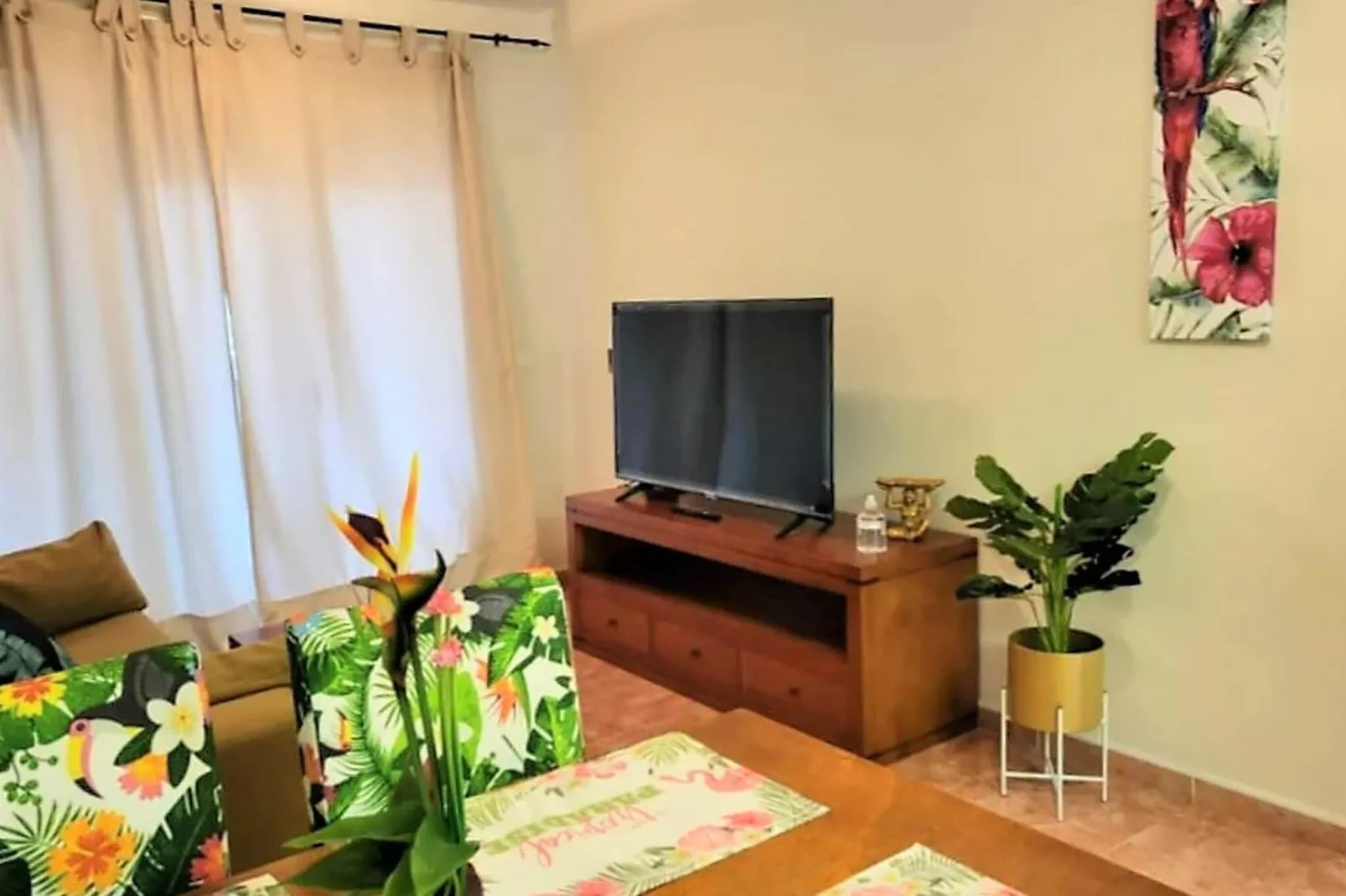 Apartamento 1º con terraza-Living room