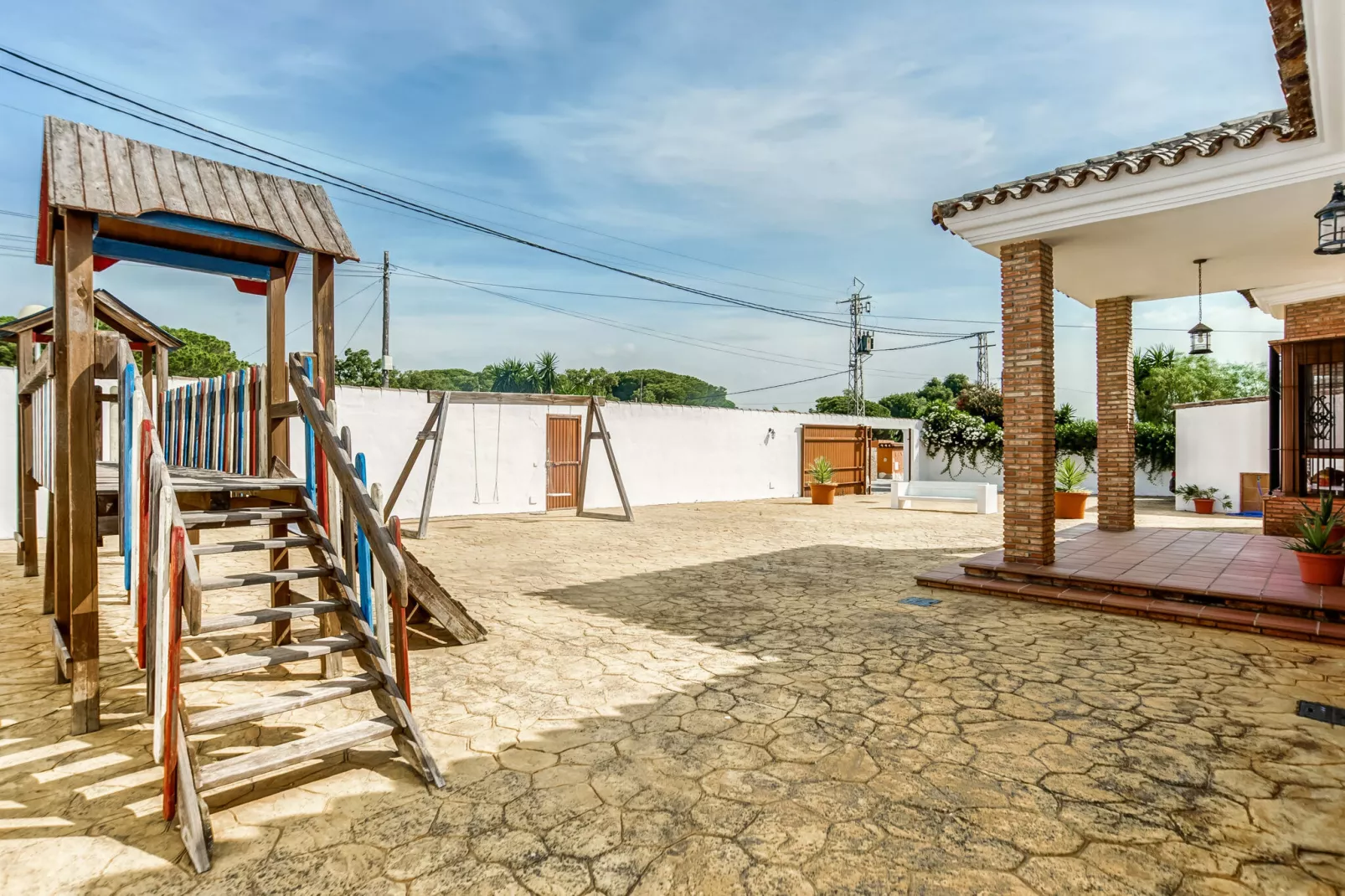 Casa Qlint & Enrique-Facilities