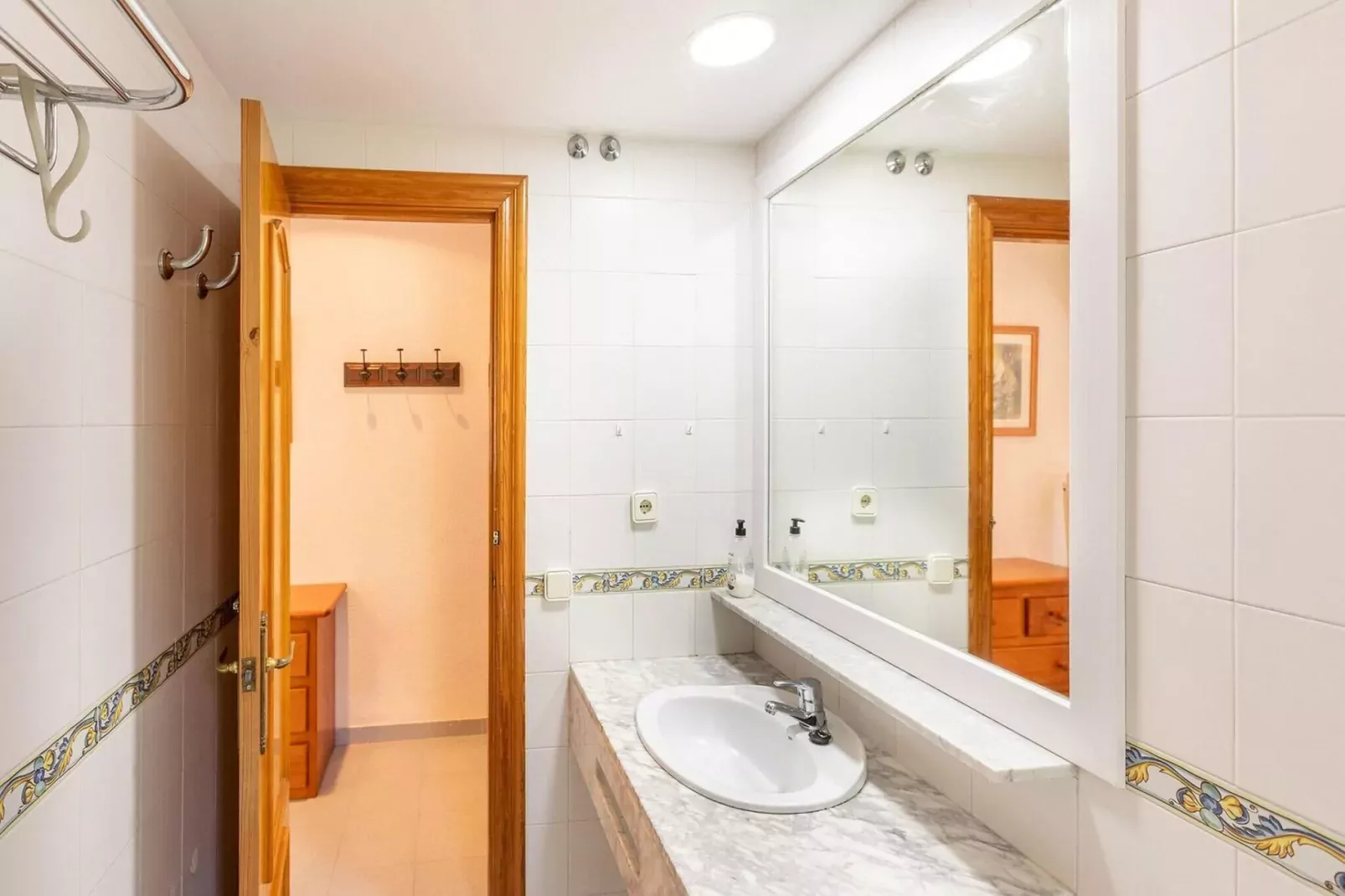 Macael Bajo 204-Badezimmer