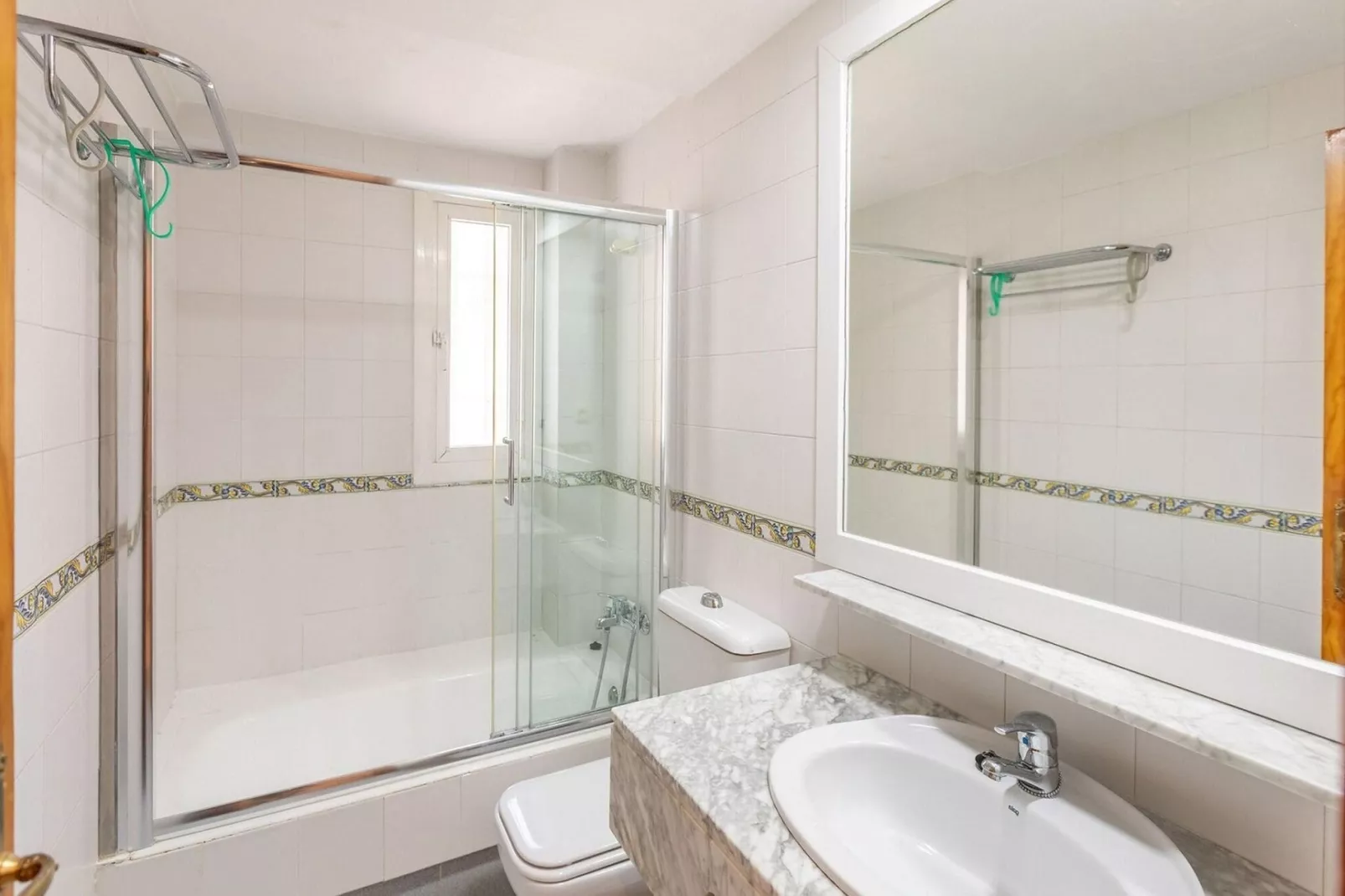 Macael 1º-Bathroom