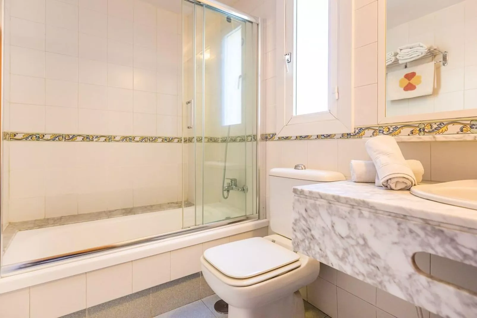 Macael 1º-Bathroom