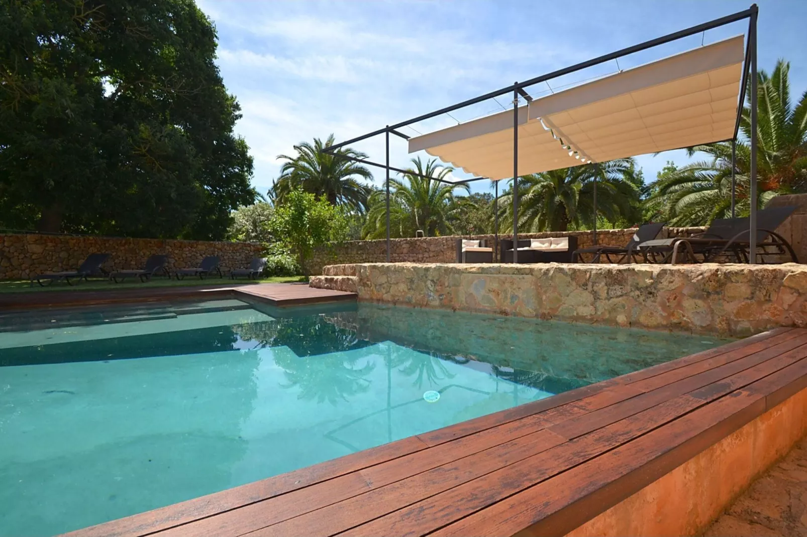 Mir-Pool