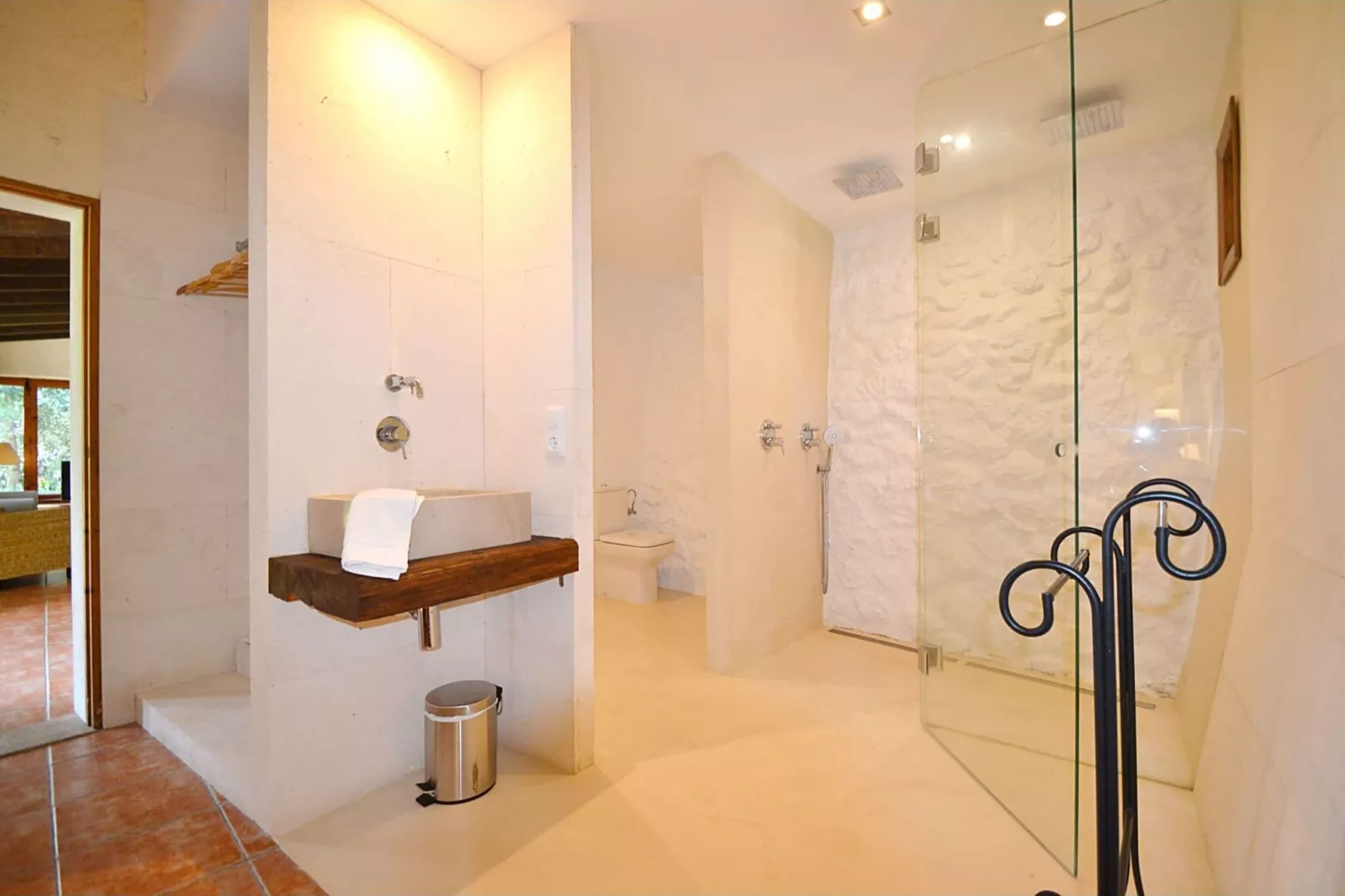Sestador-Bathroom
