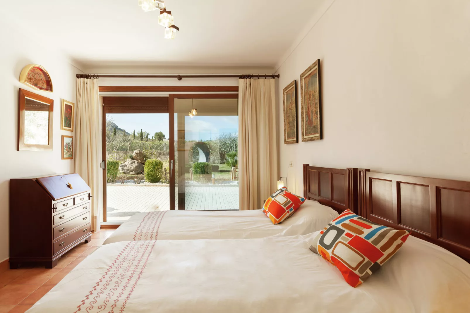 Siona-Bedroom