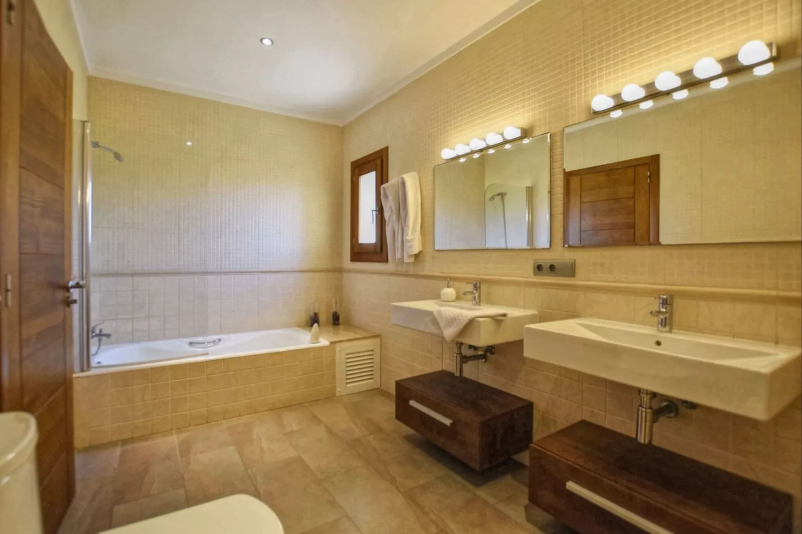 Santa Maria-Bathroom