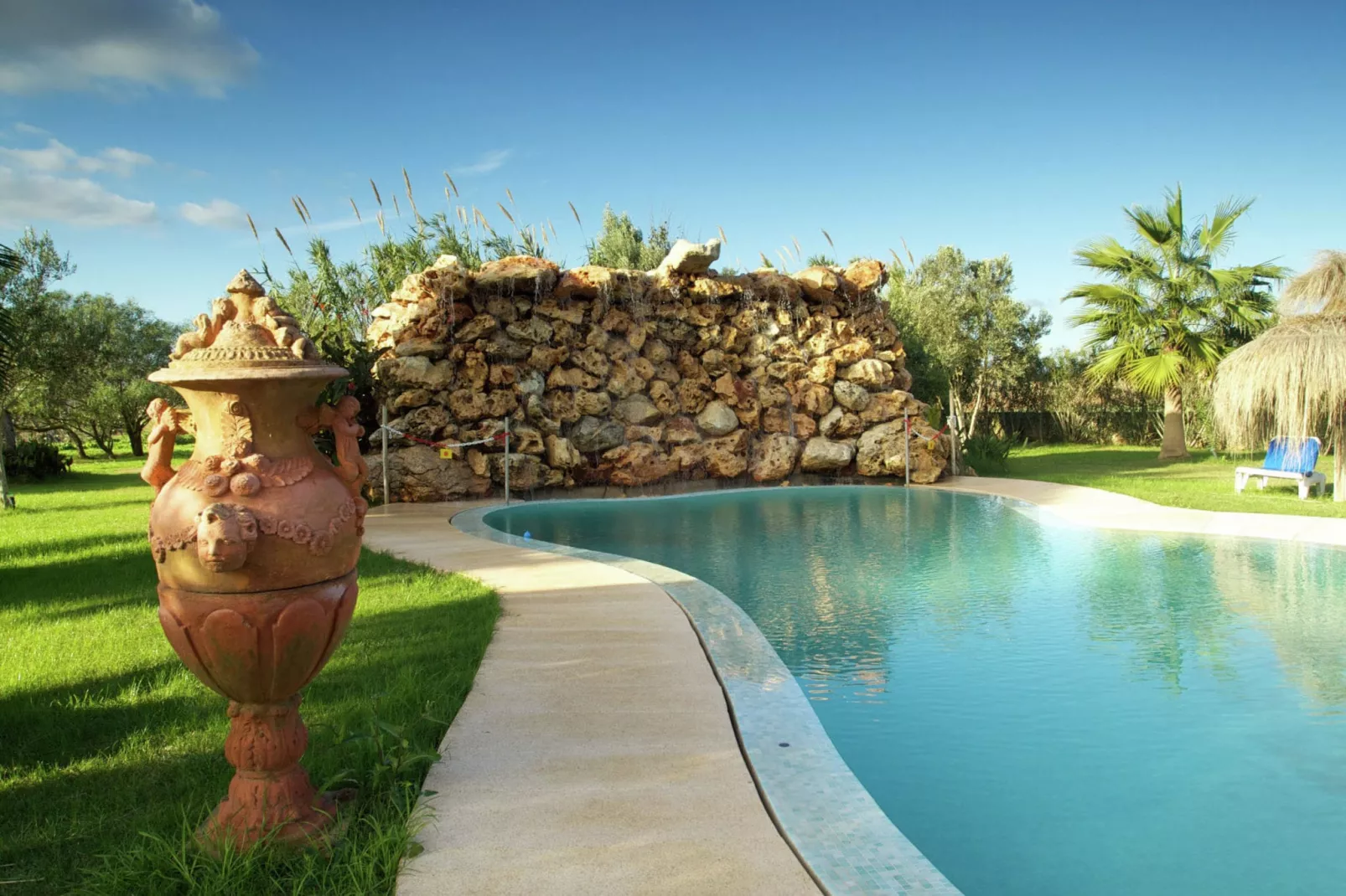 Gamundi-Pool