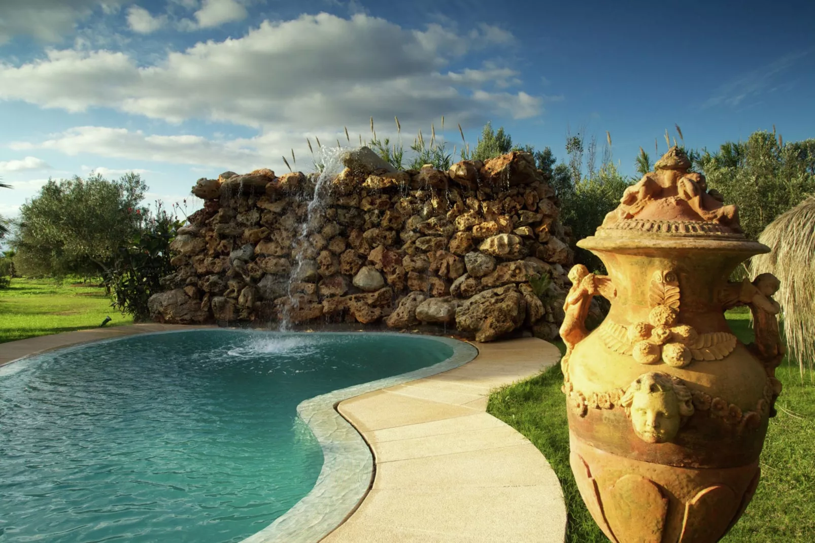 Gamundi-Pool