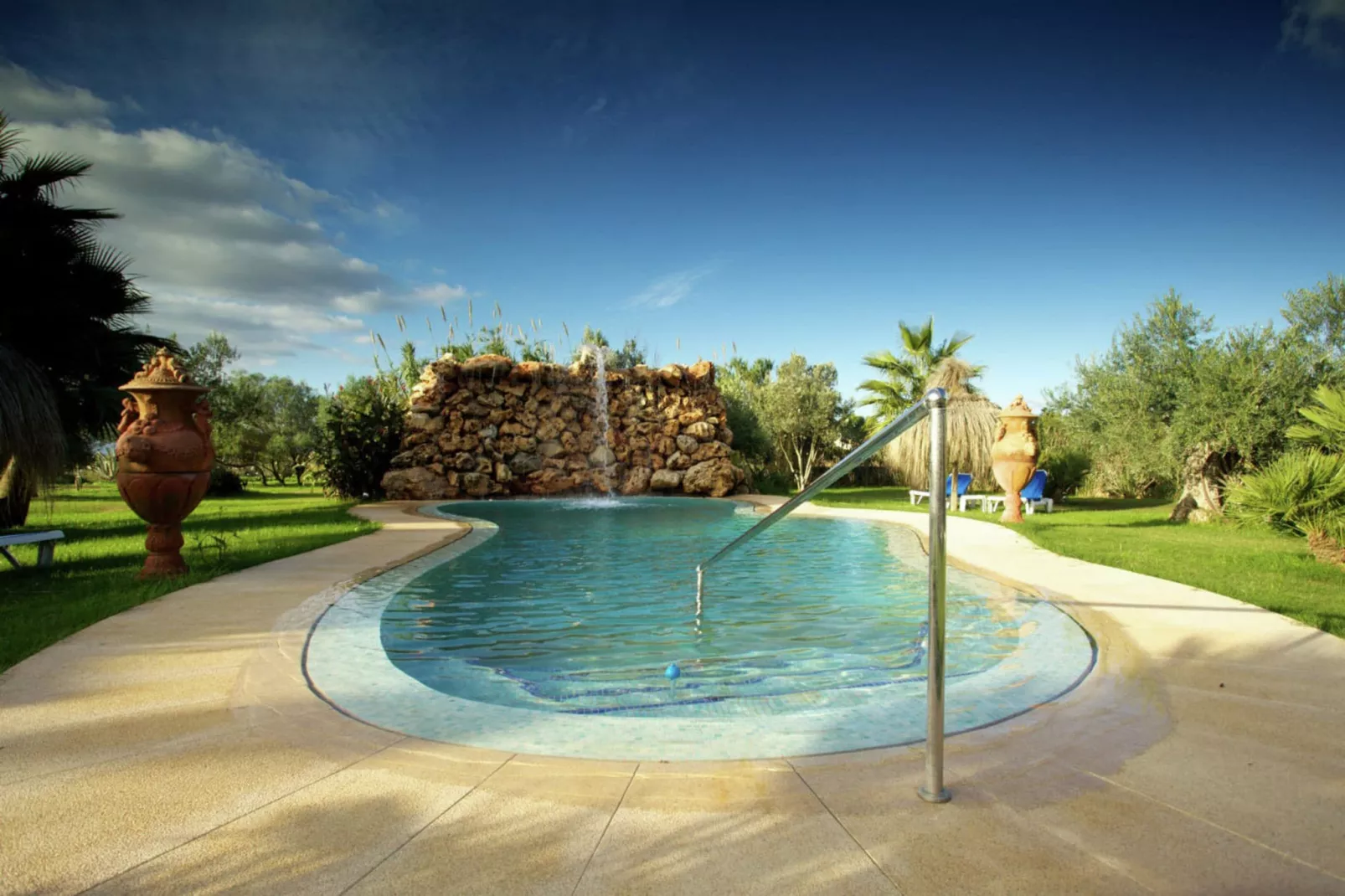 Gamundi-Pool
