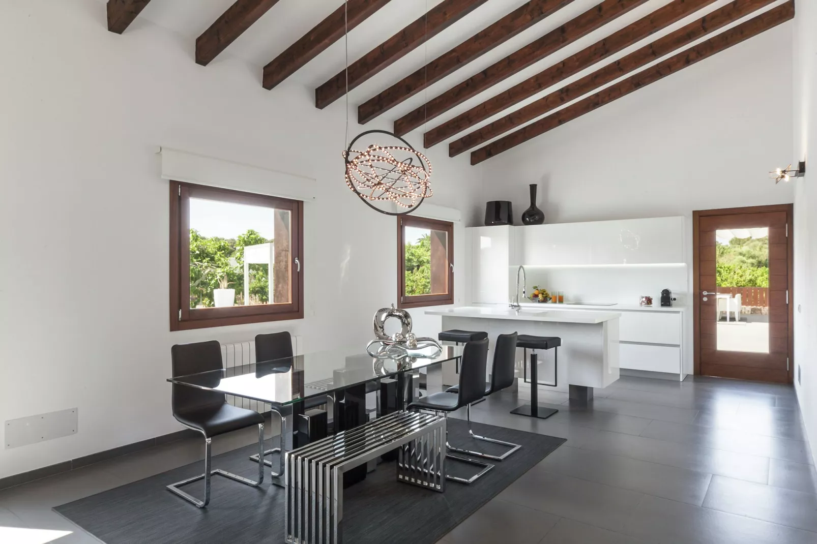 Calet-Dining room
