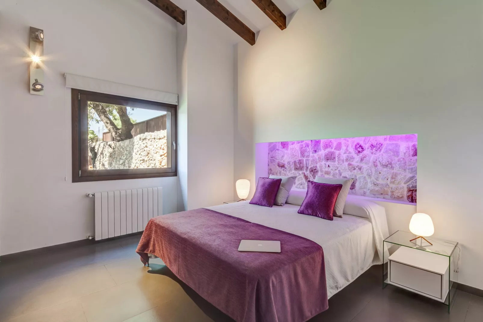 Calet-Bedroom