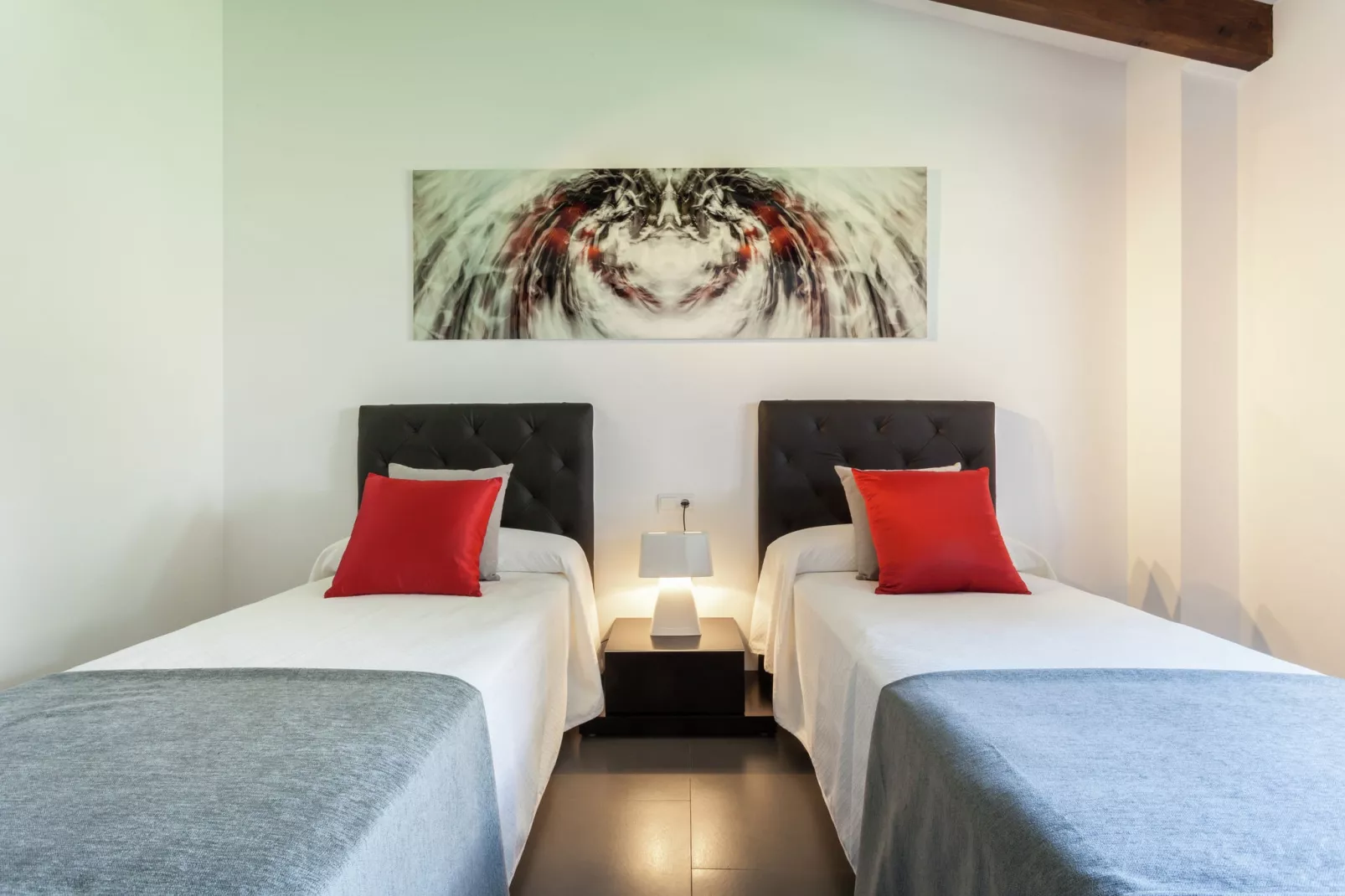 Calet-Bedroom