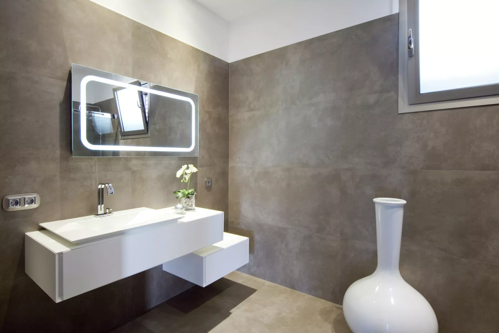 Calet-Bathroom