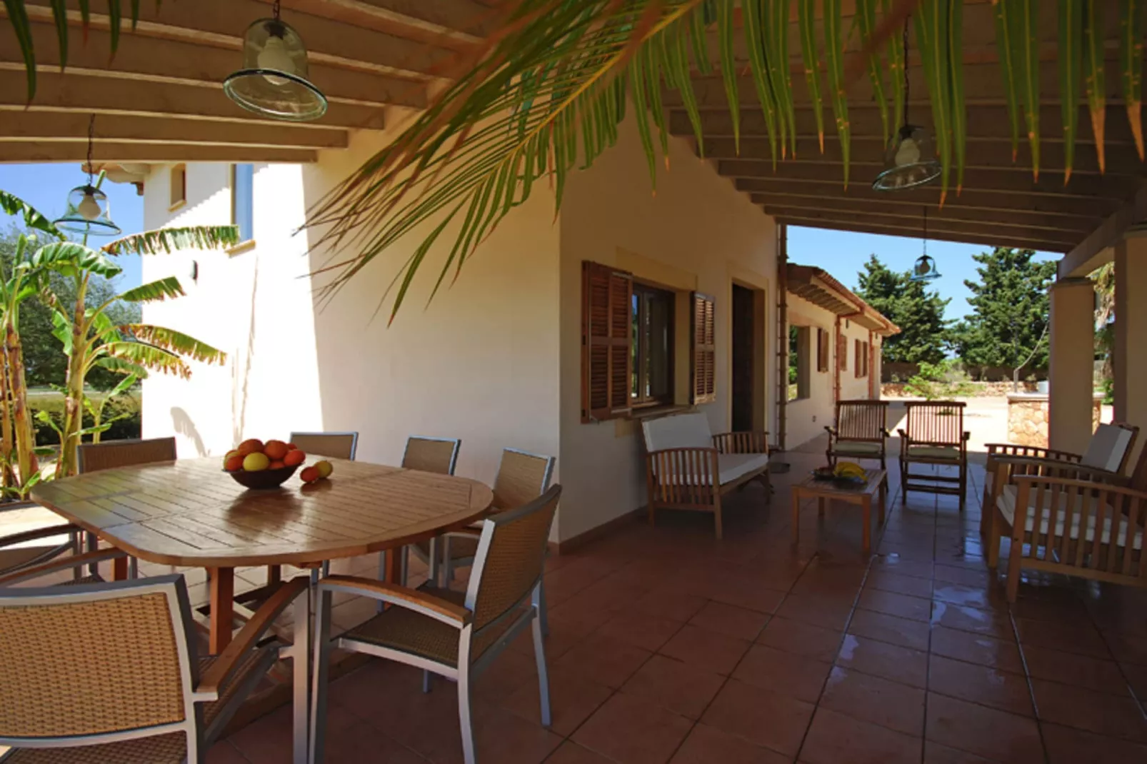 Ribes-Terrace balcony