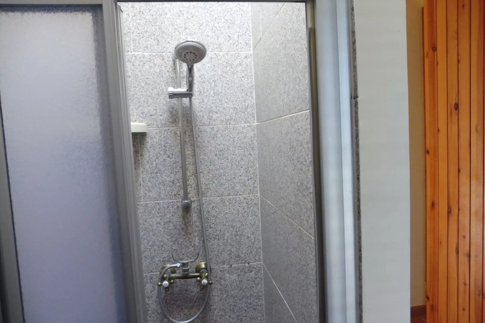 Casa Lourdes-Bathroom