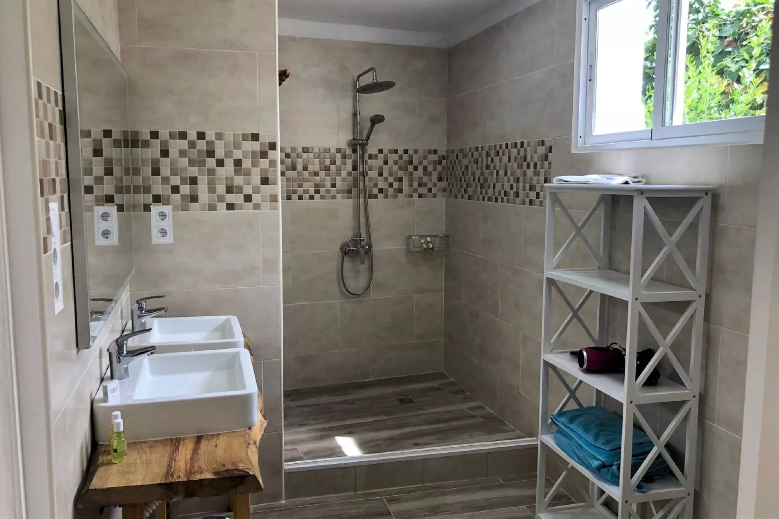 Can Pep Rustico-Bathroom