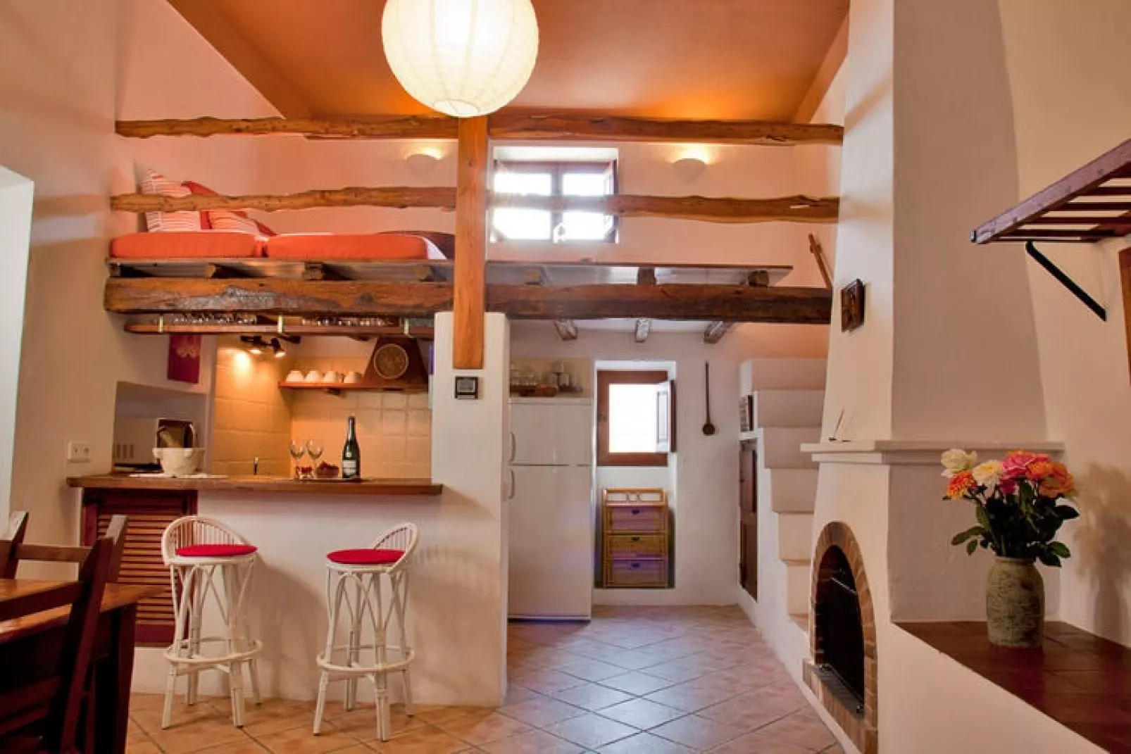 El Palau-Dining room