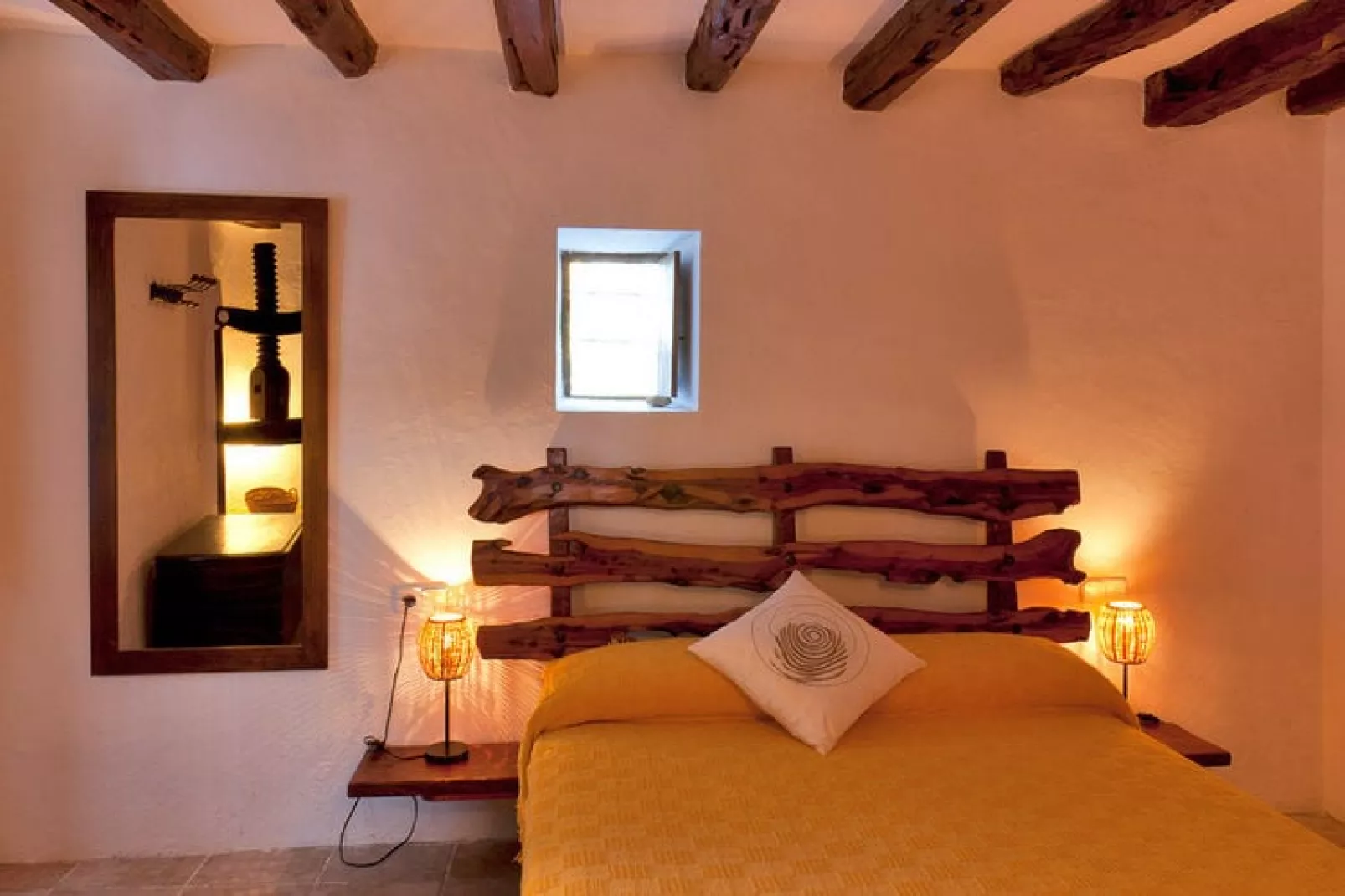 El Palau-Bedroom
