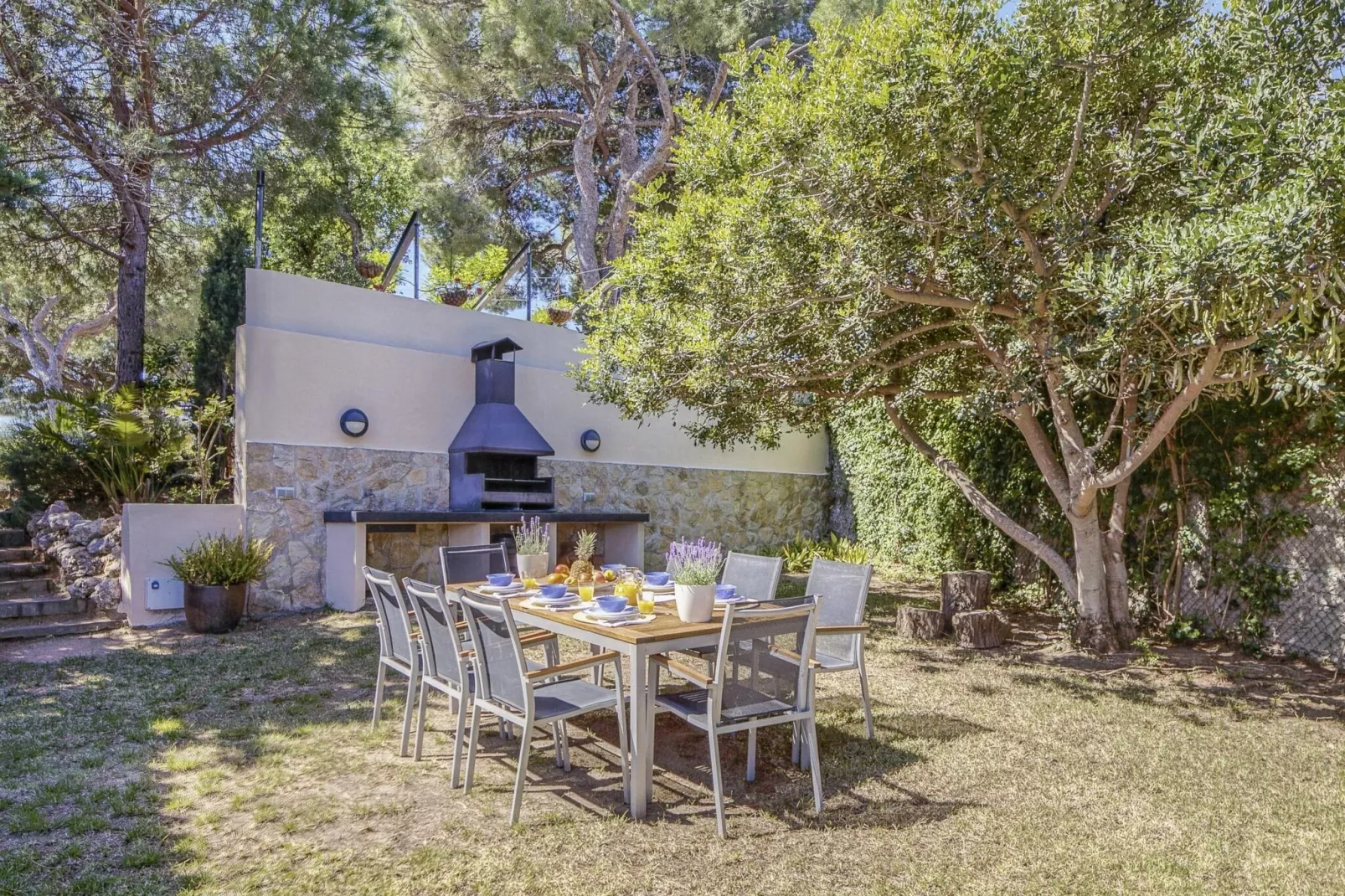 Villa Portinyol-Facilities
