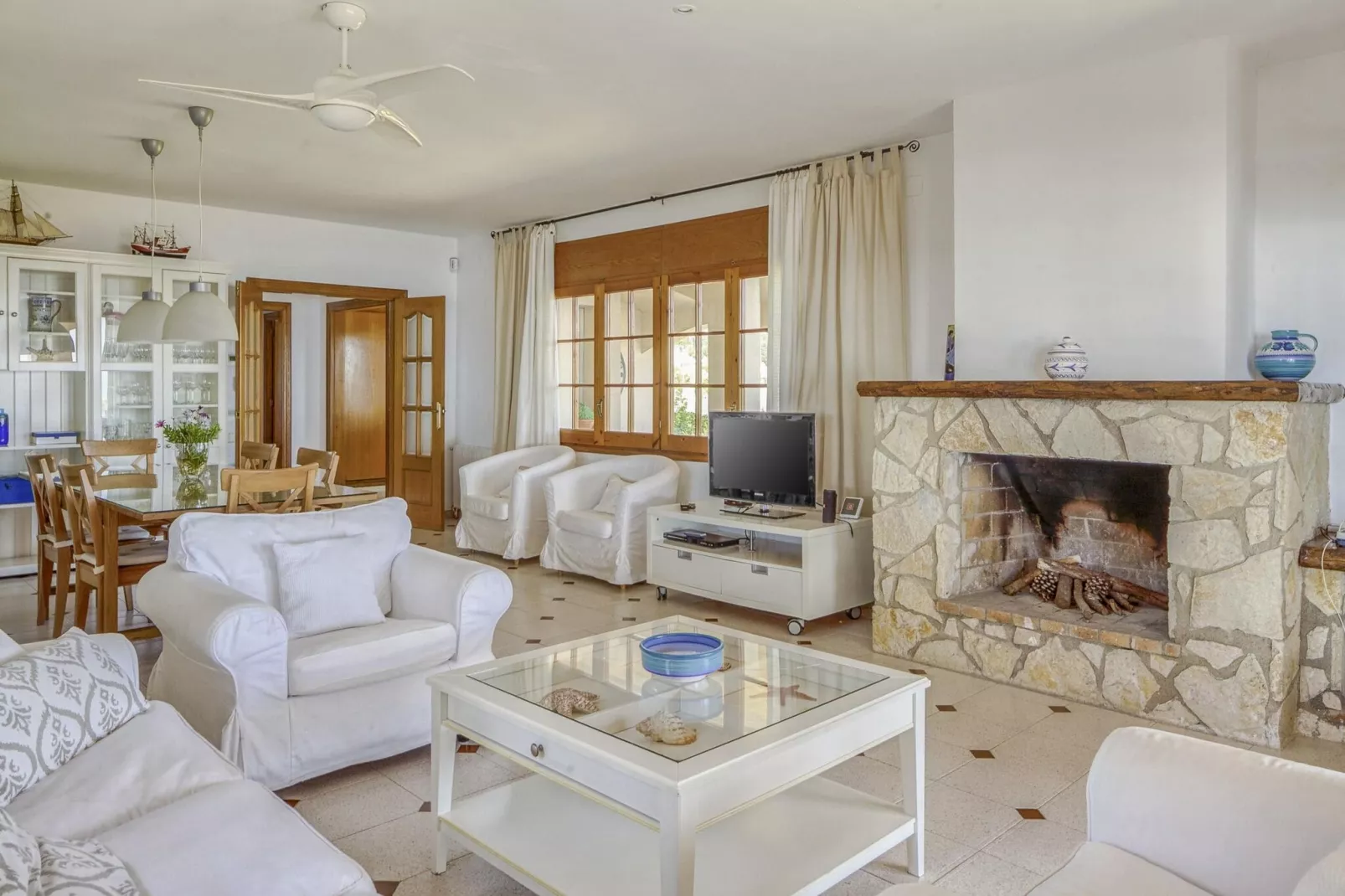 Villa Portinyol-Living room