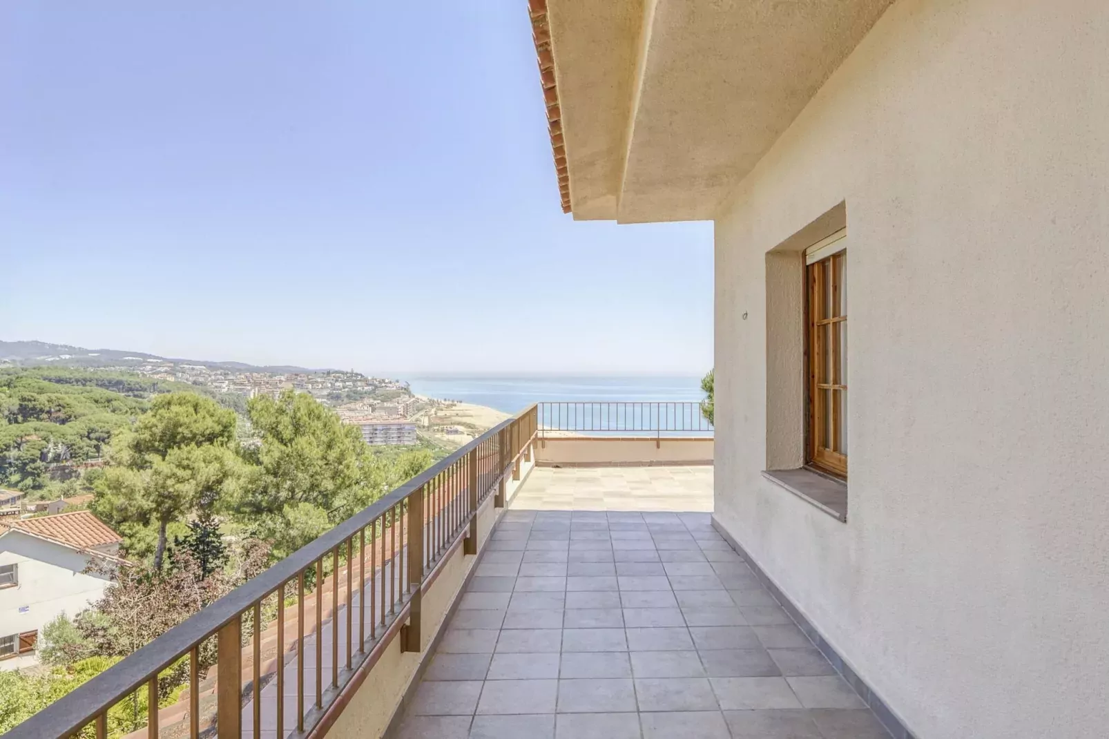 Villa Portinyol-Terrace balcony