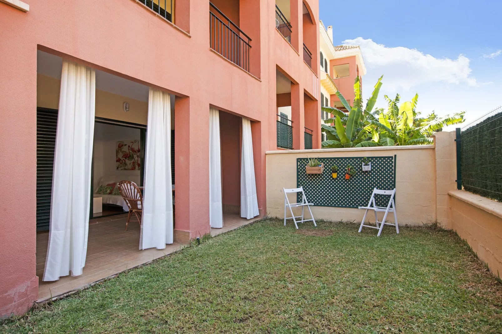 Beachfront Zahara-Gardens summer