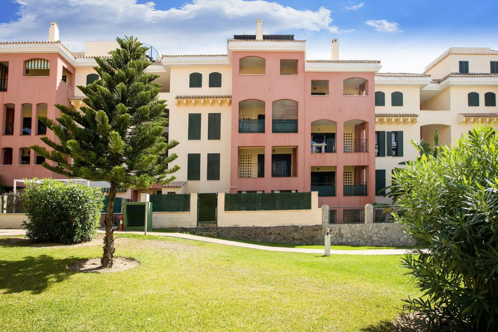 Beachfront Zahara-Exterior summer