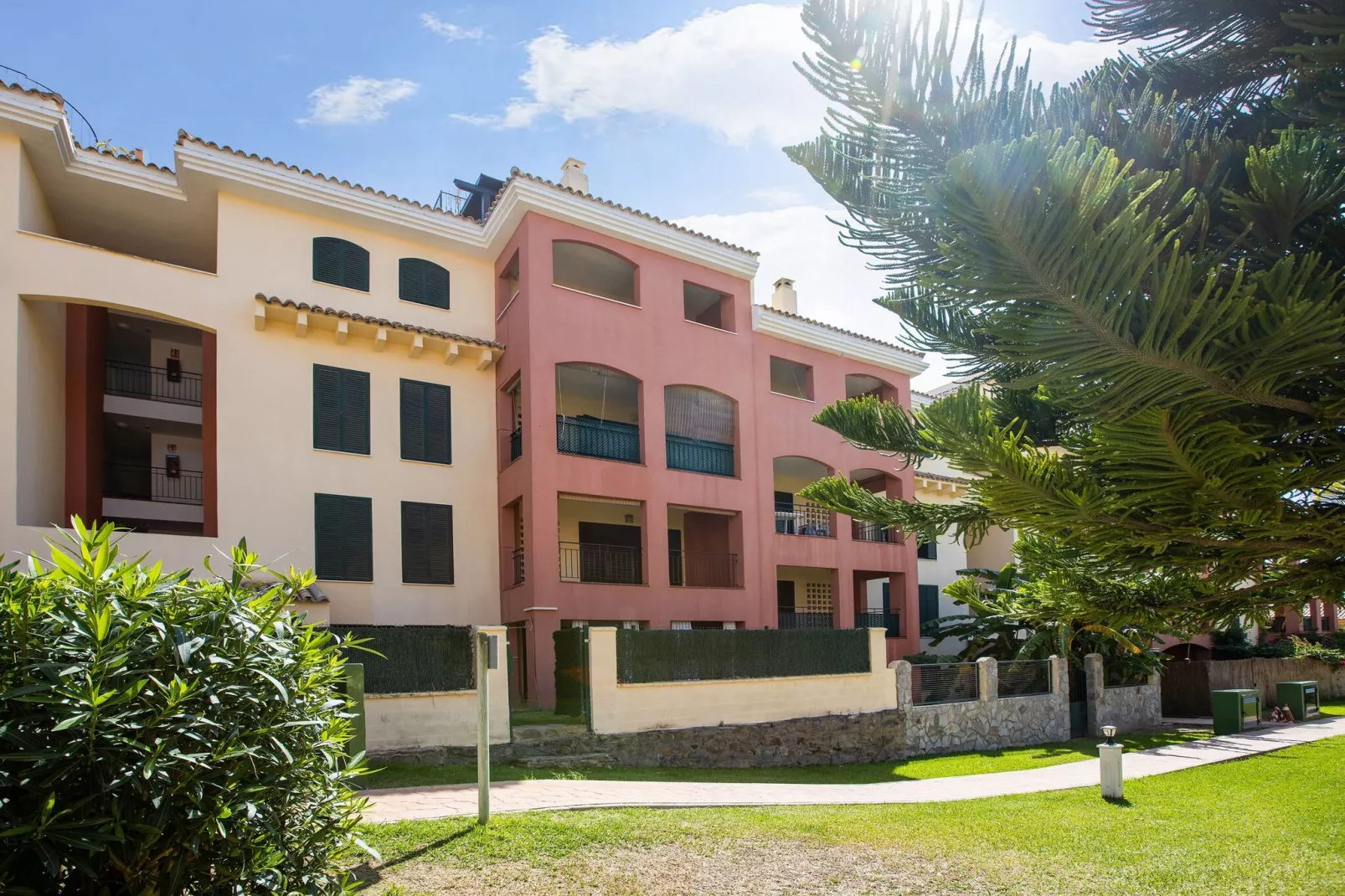Beachfront Zahara-Exterior summer
