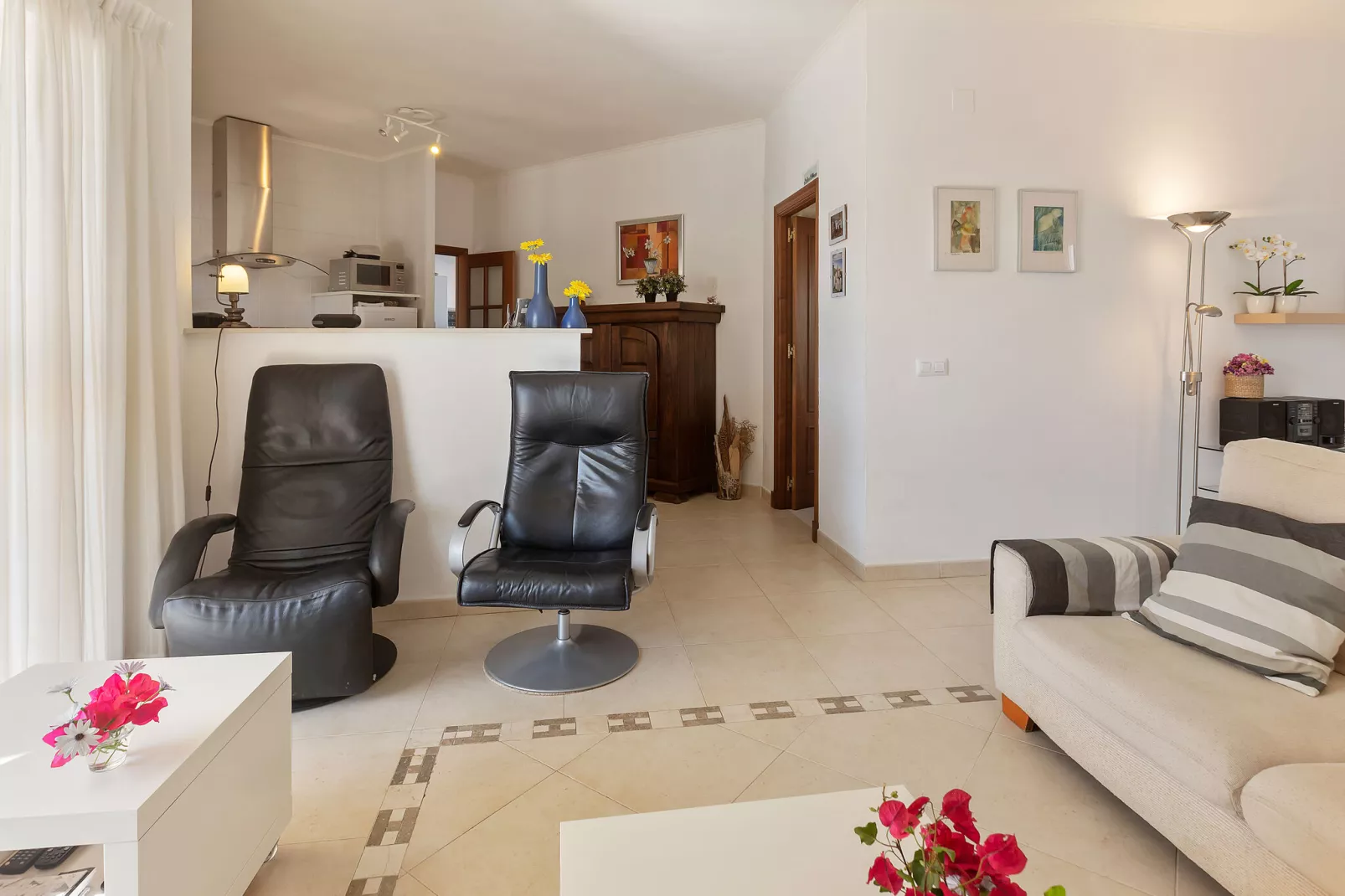 Villa Madre del Agua-Salon