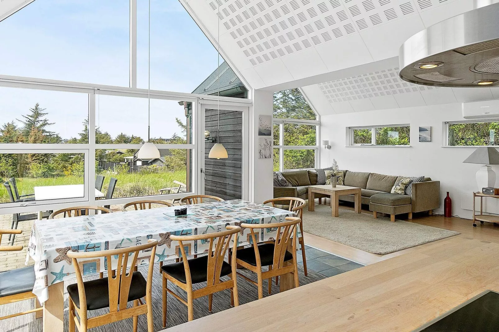 6 person holiday home in Blokhus