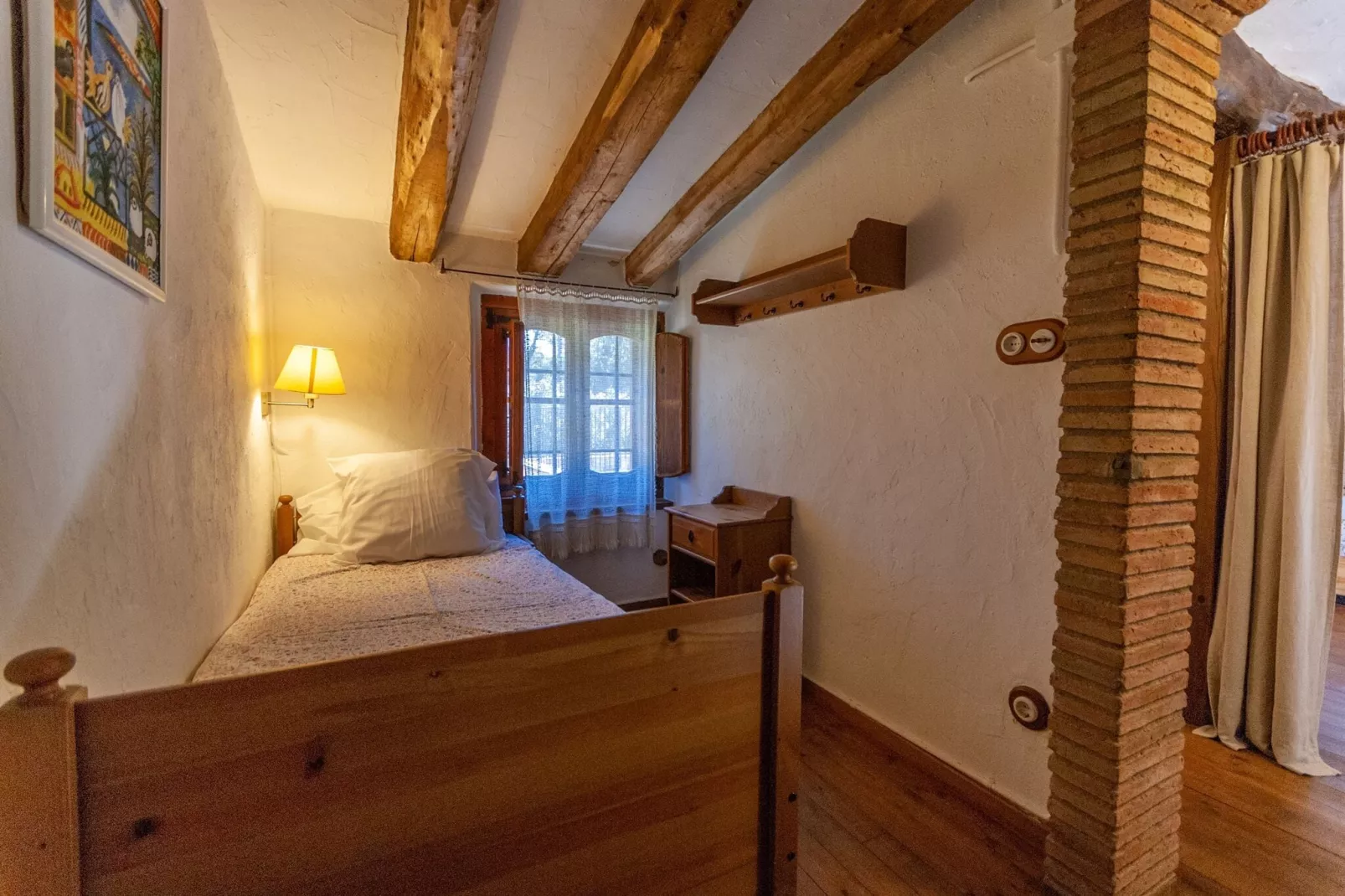 Can Vives-Bedroom