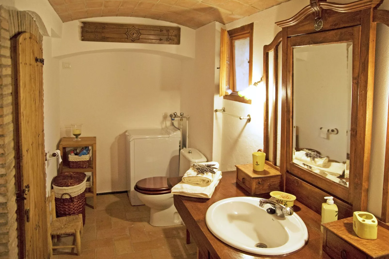 Can Vives-Bathroom