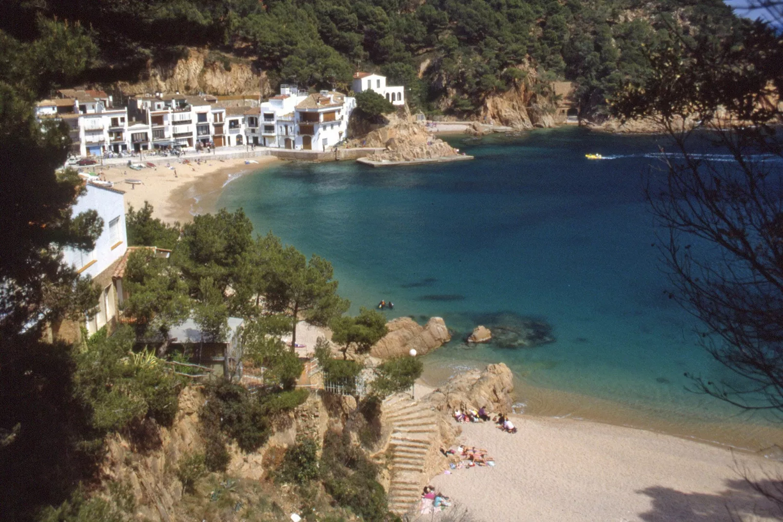 Can Vives-Areas summer 1km