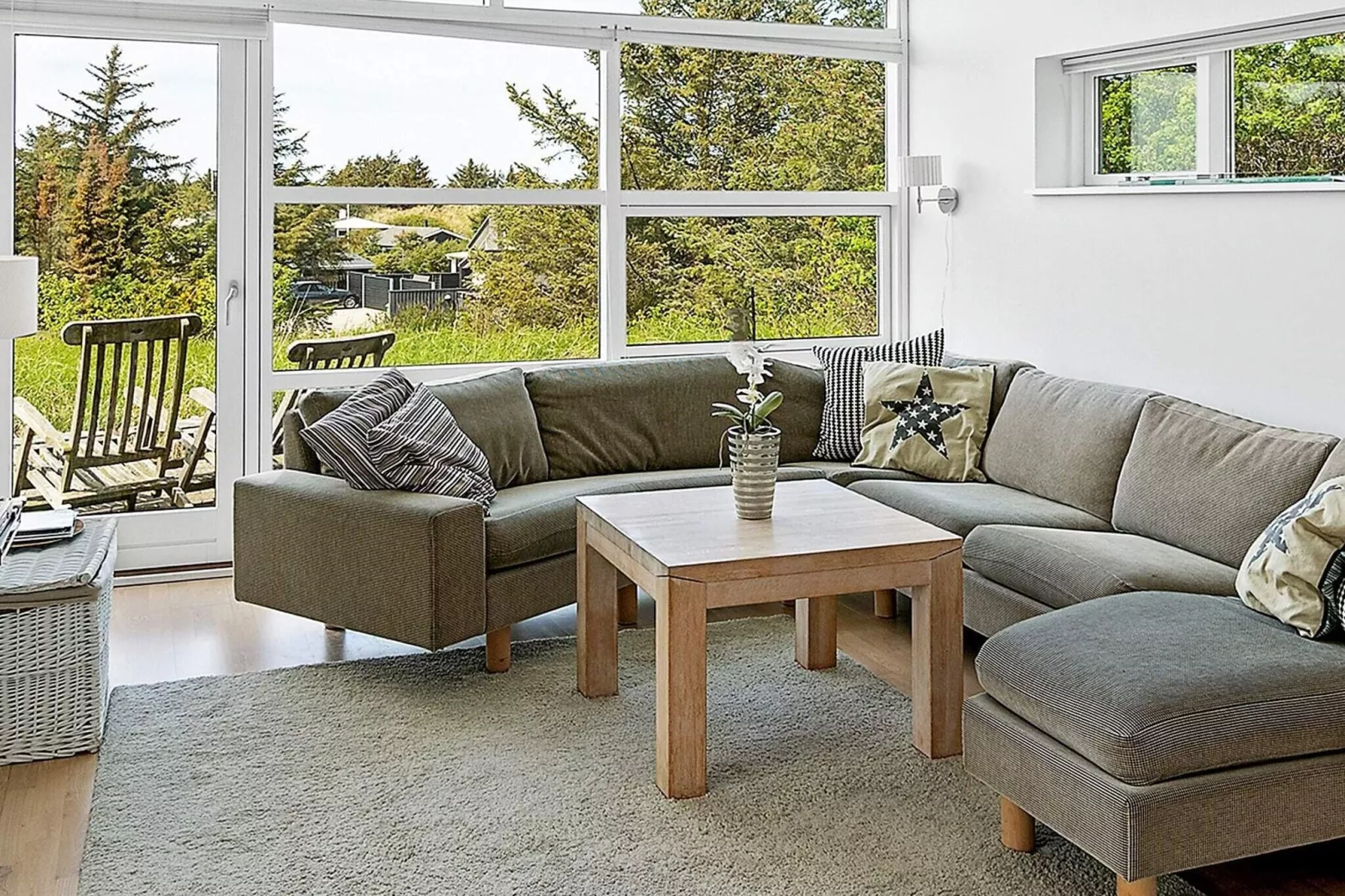 6 person holiday home in Blokhus-Indoor