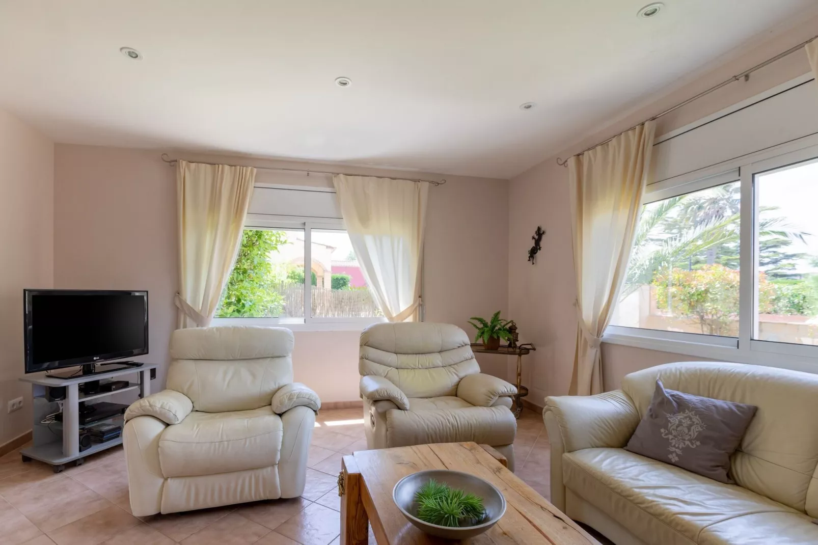 Nautic Palmera-Living room