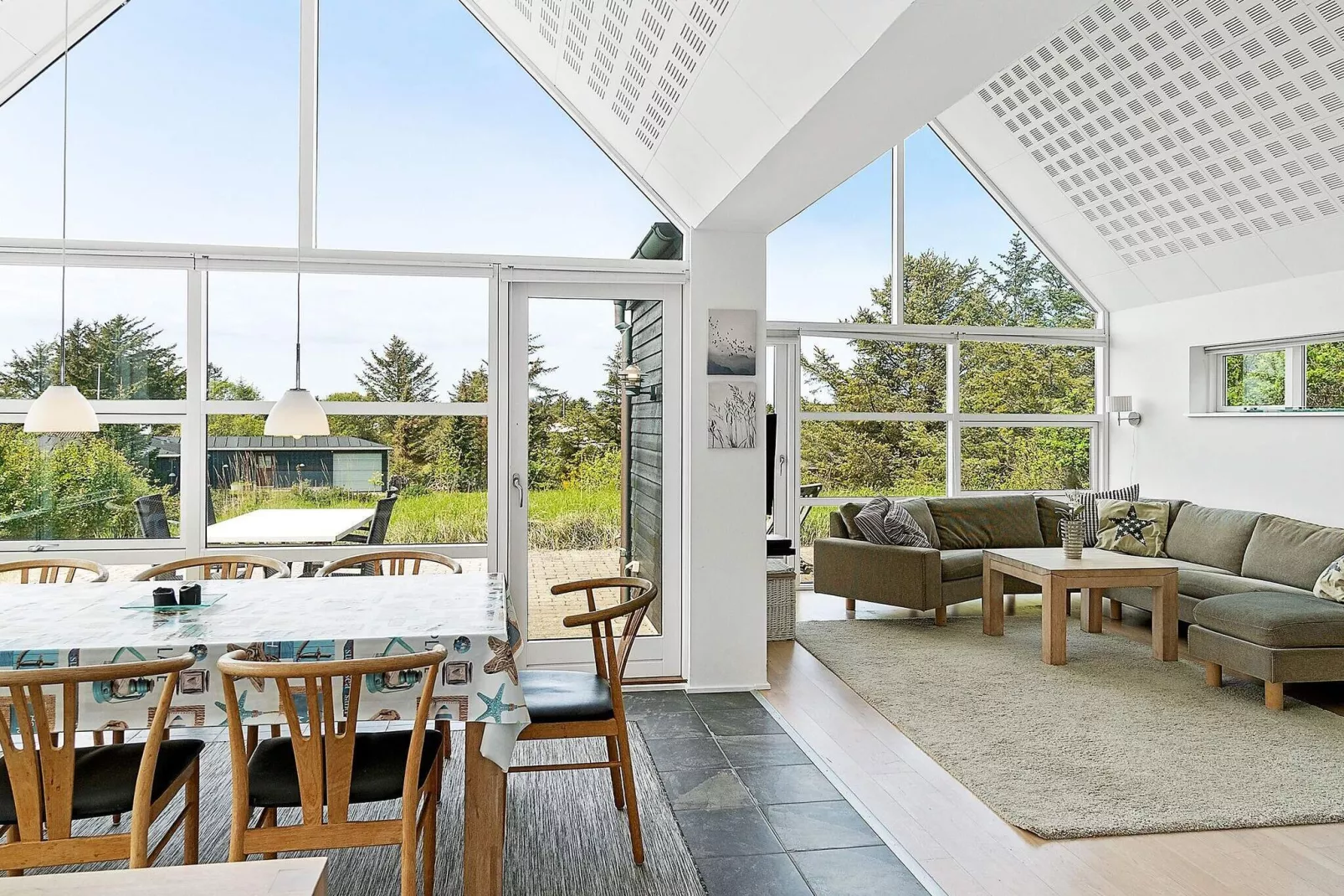 6 person holiday home in Blokhus-Indoor