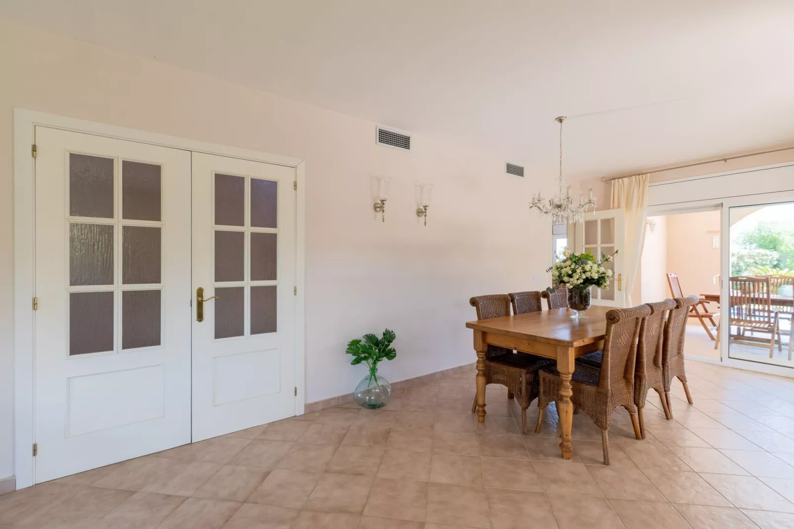 Nautic Palmera-Dining room