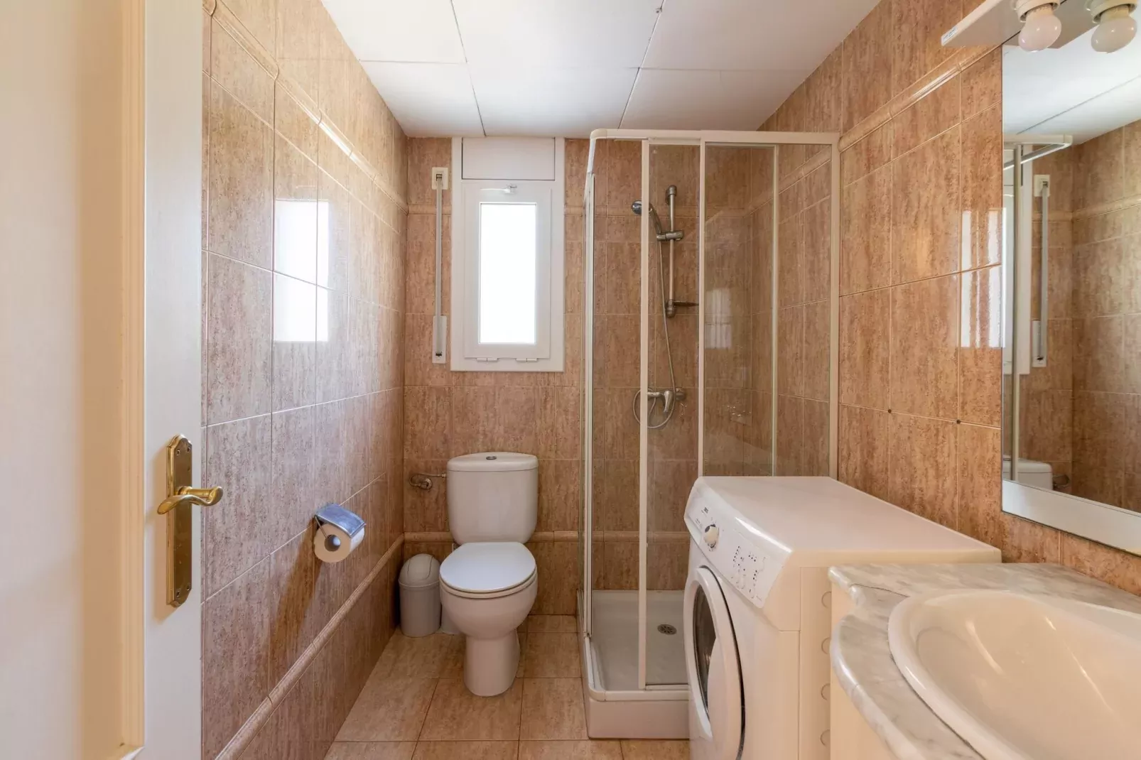 Nautic Palmera-Bathroom