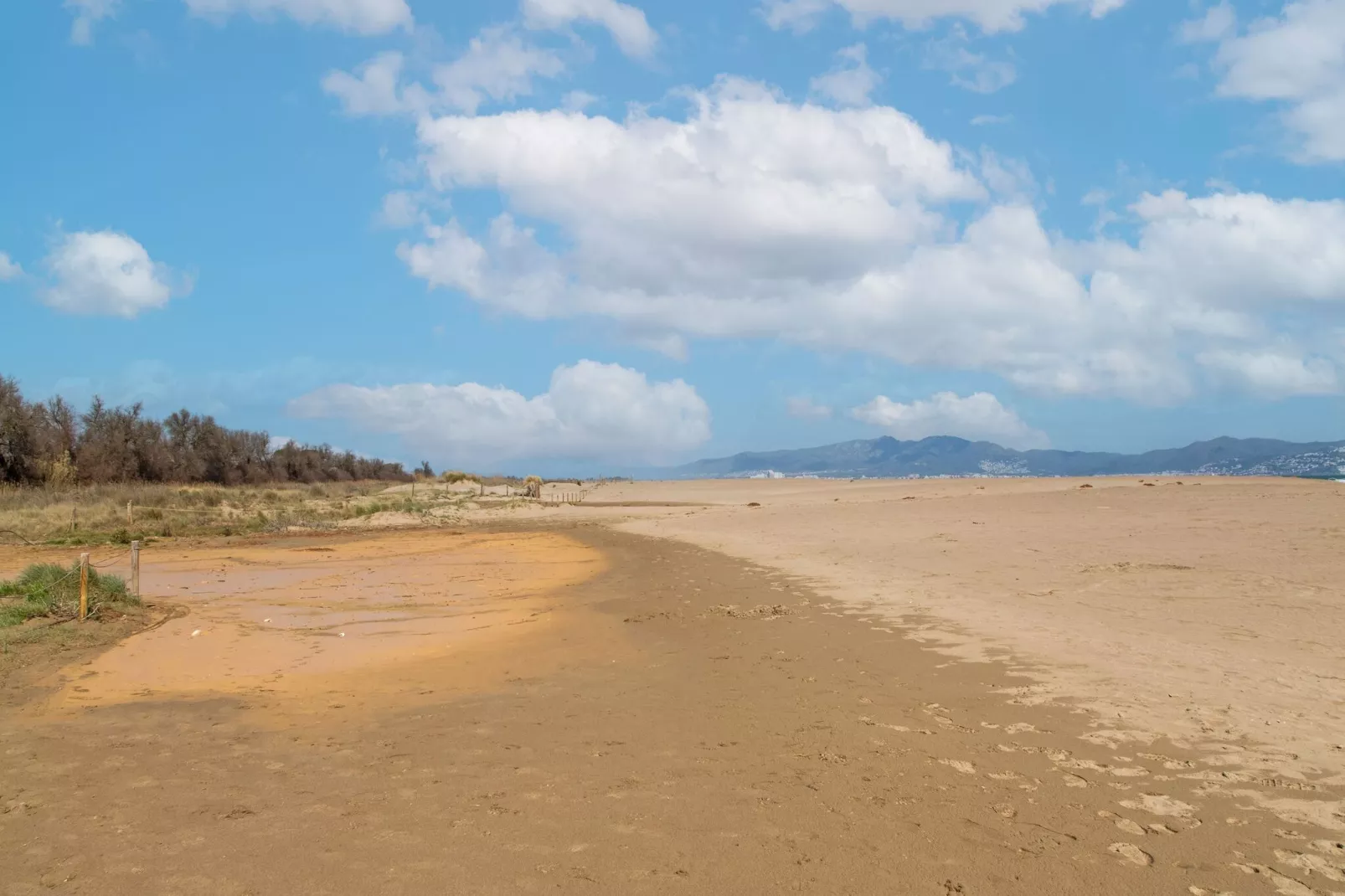 Sant Pere Playa-Areas summer 5km