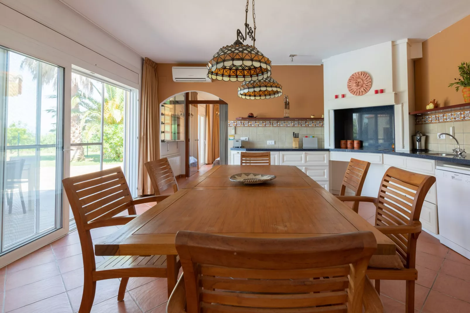 Villa Vista-Dining room
