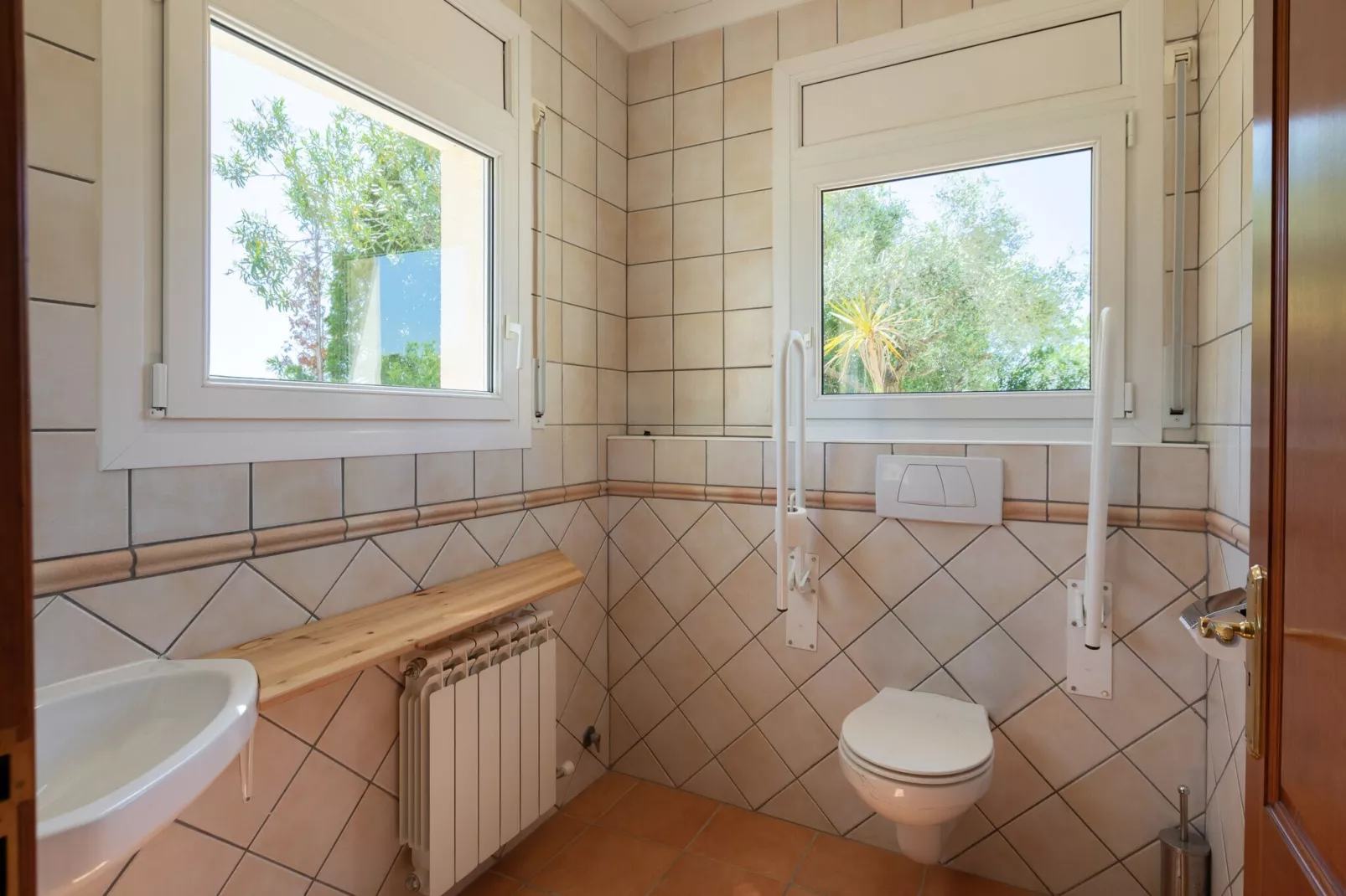 Villa Vista-Bathroom