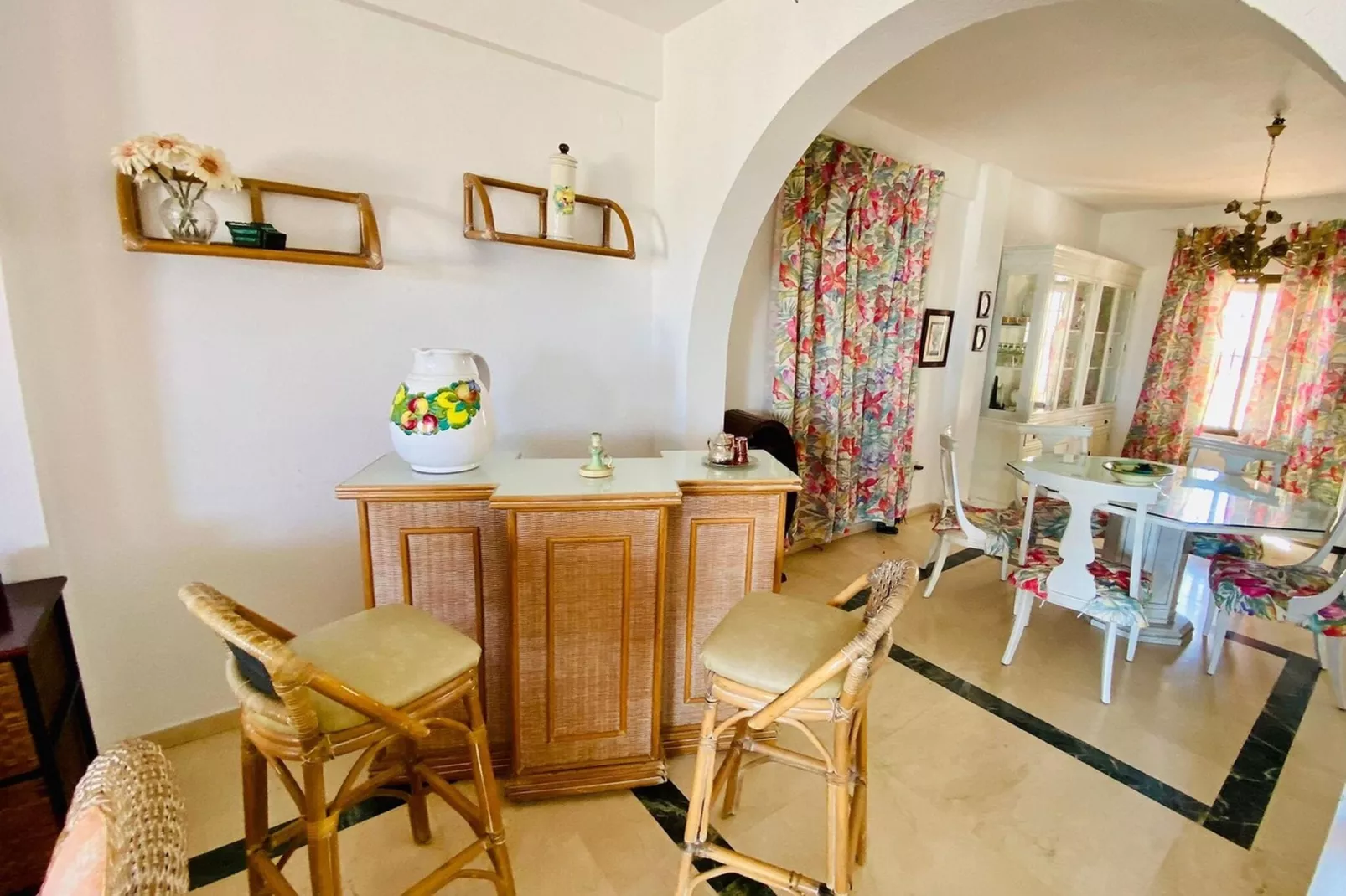 CASA HIERBABUENA-Living room